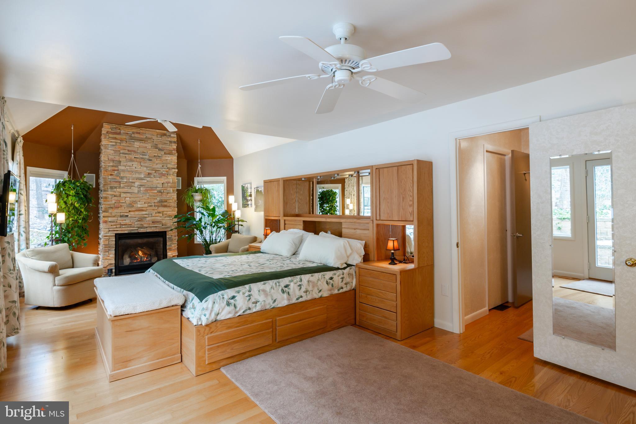 THE VINEYARDS - Residential