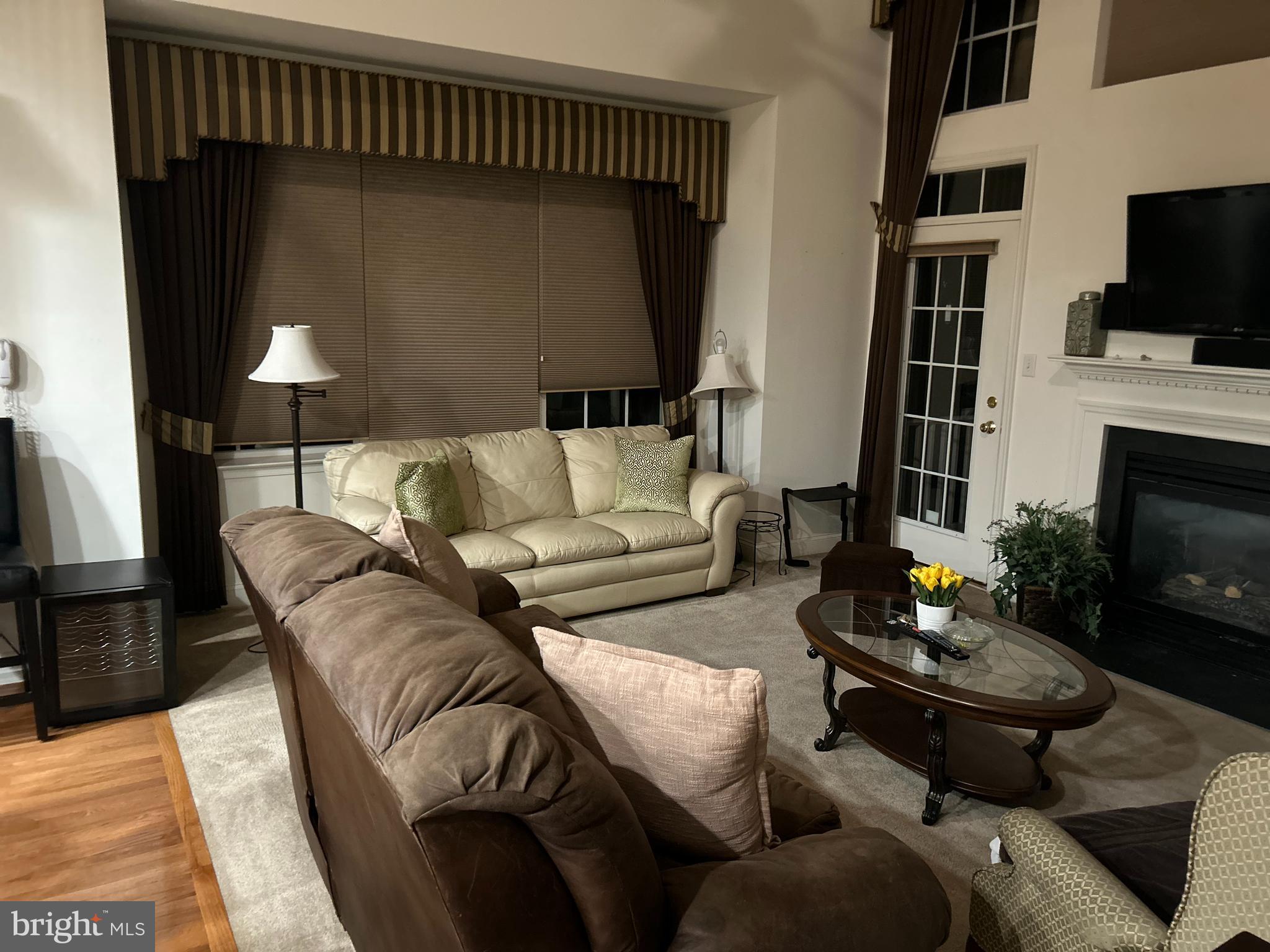 MERIDIAN CROSSING - Residential