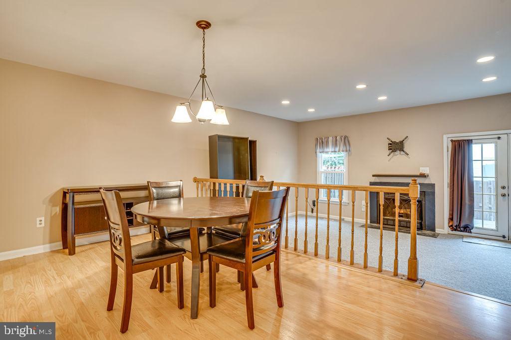 TOWNS OF FOREST HILLS - Residential Lease