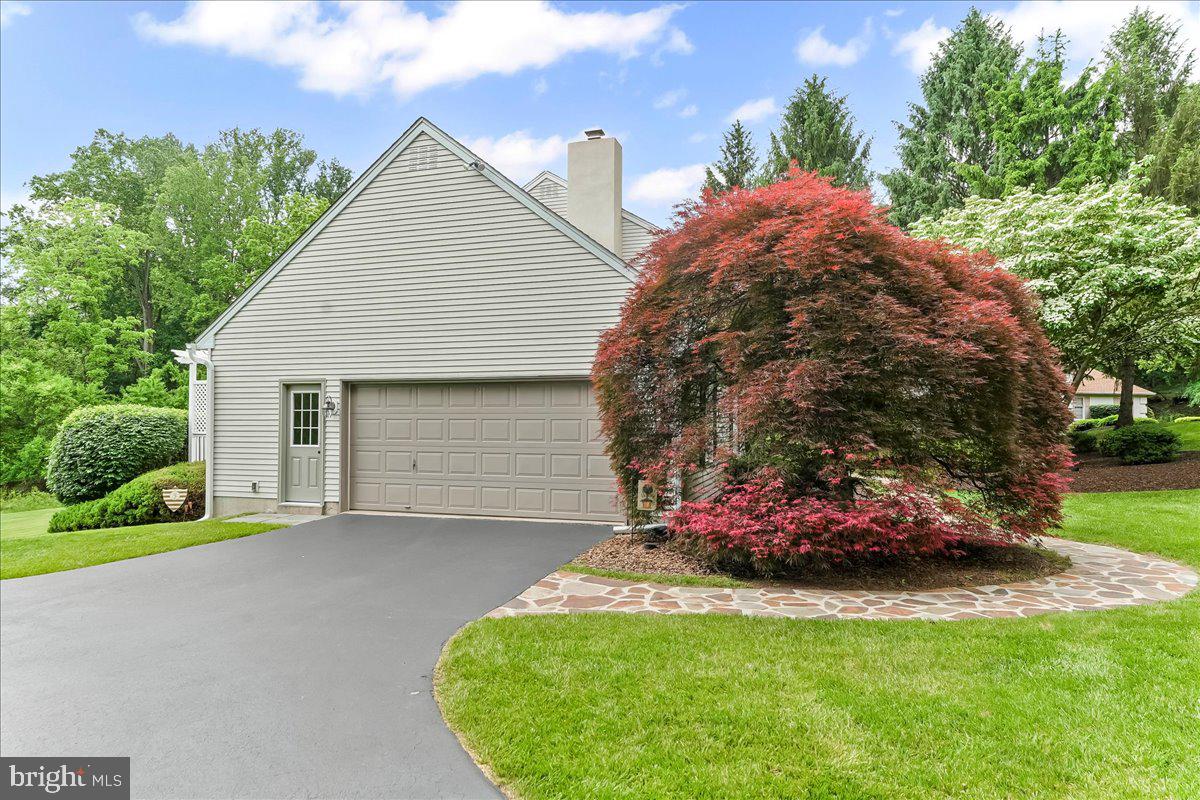 14 POND VIEW LANE