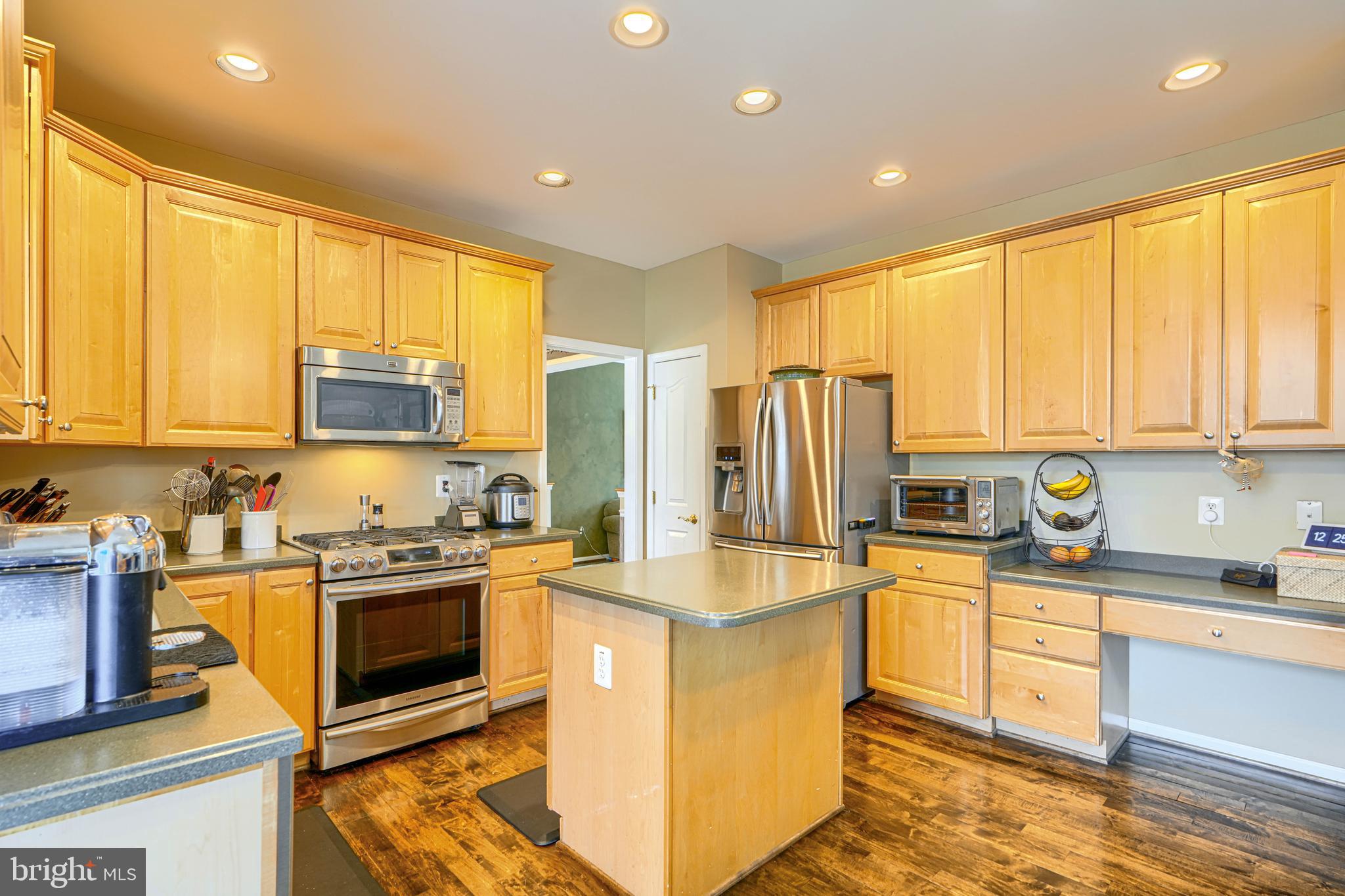 THE WOODS AT FOREST GLEN - Residential