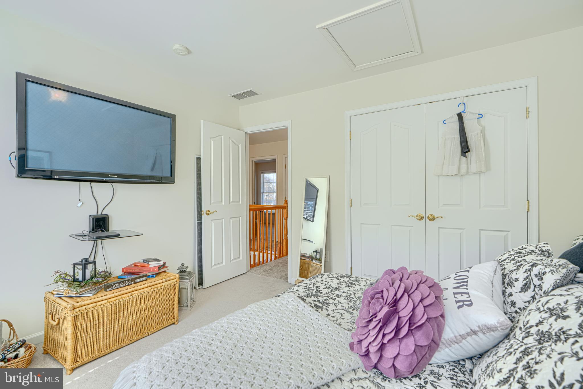 THE WOODS AT FOREST GLEN - Residential