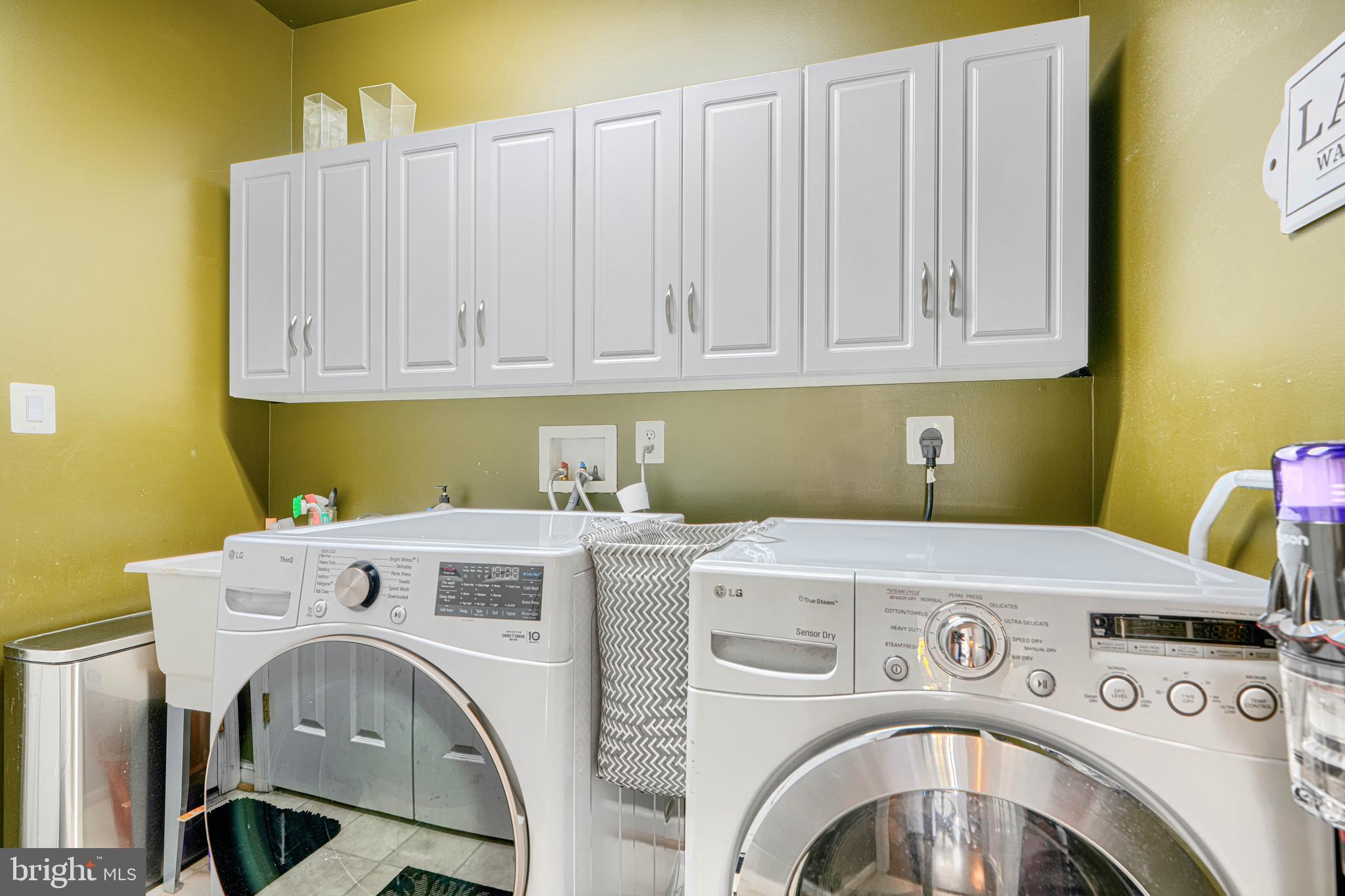 THE WOODS AT FOREST GLEN - Residential