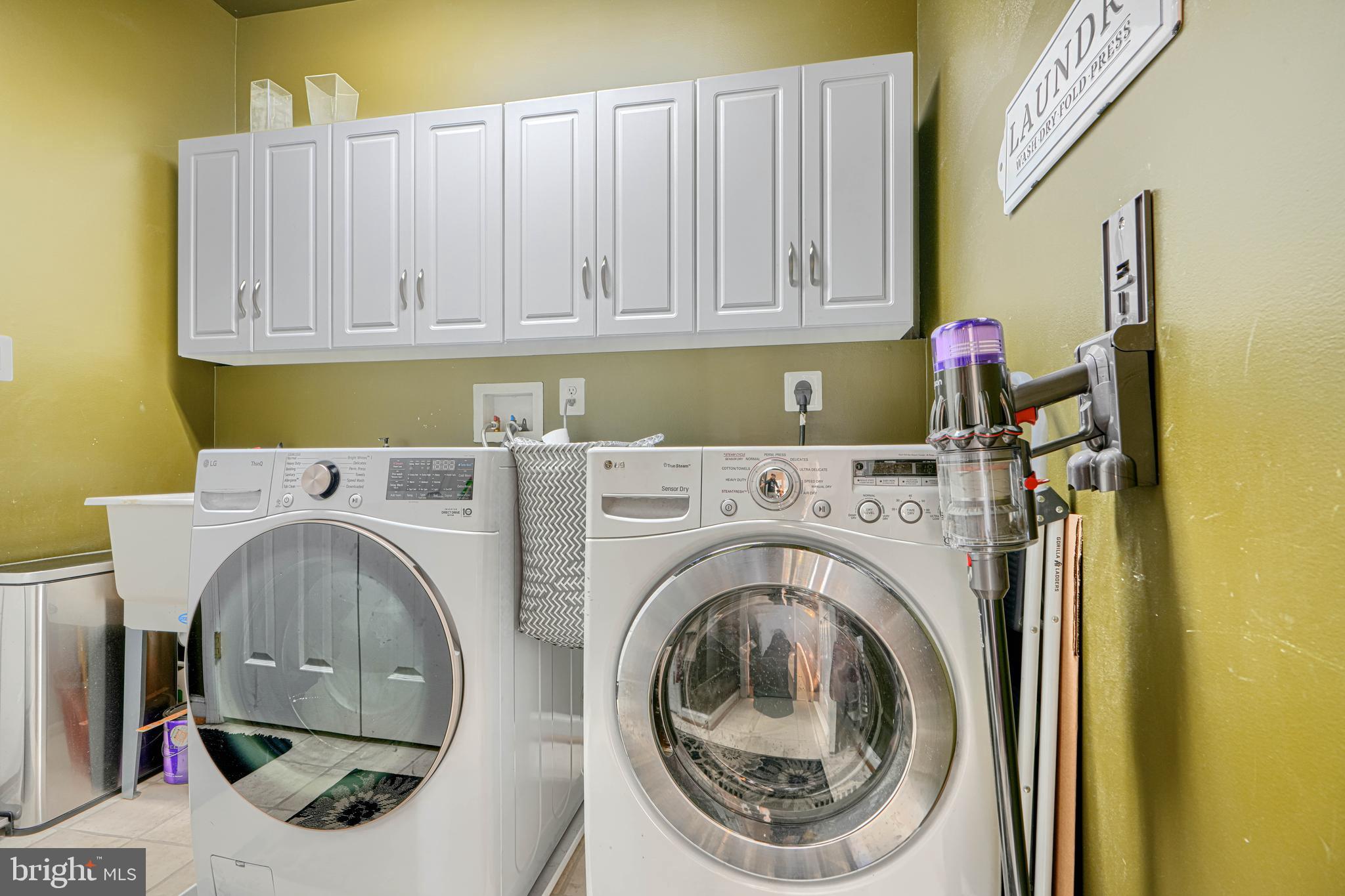 THE WOODS AT FOREST GLEN - Residential