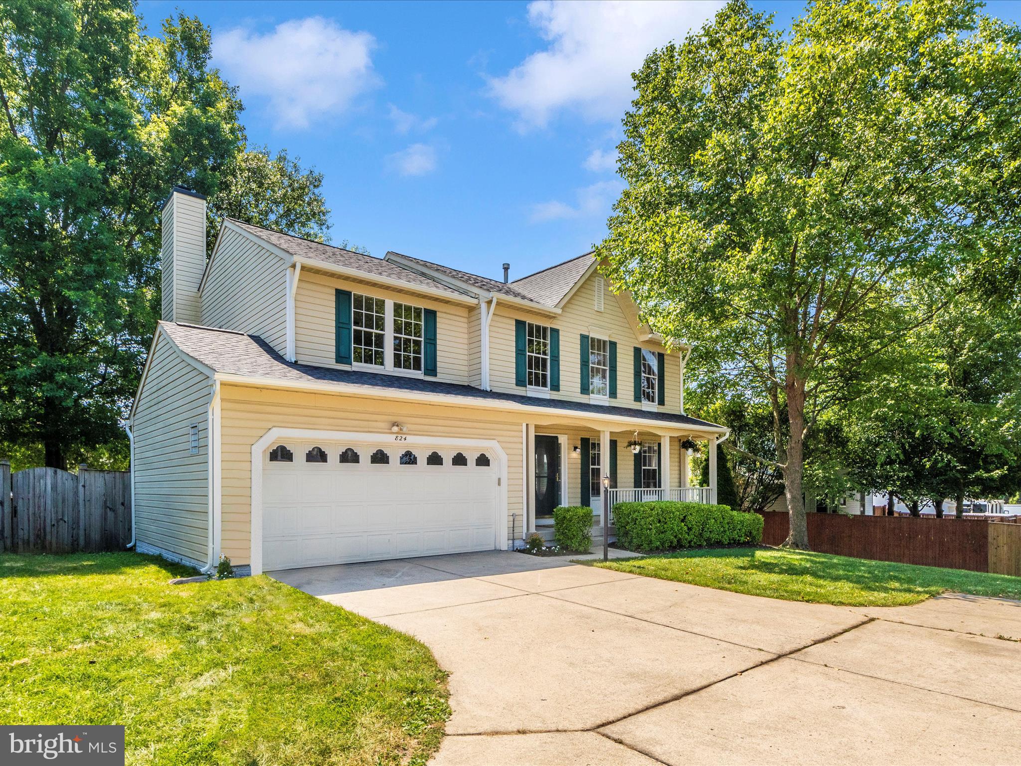 FOUR SEASONS ESTATES - Residential