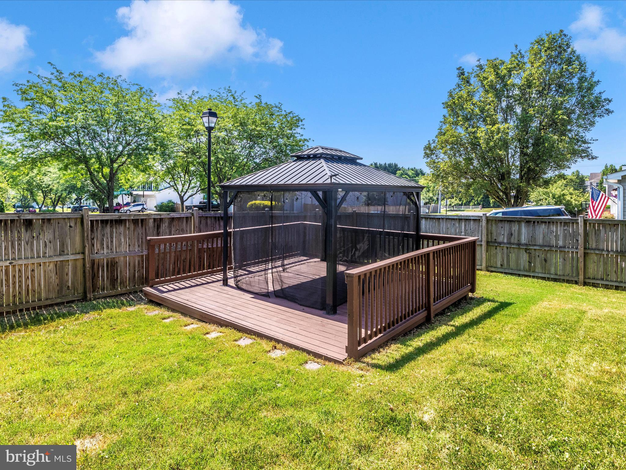 FOUR SEASONS ESTATES - Residential