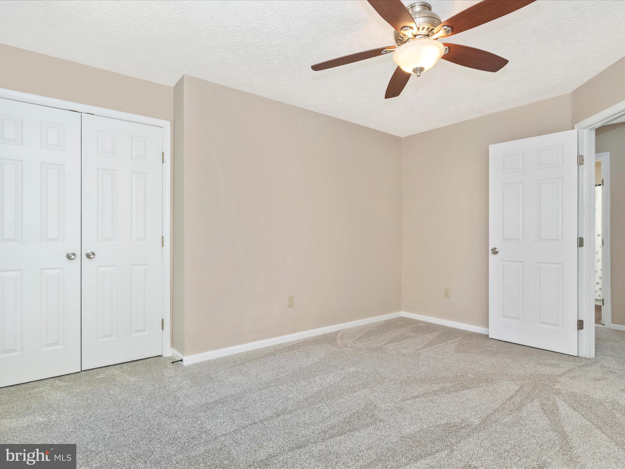 FOUR SEASONS ESTATES - Residential