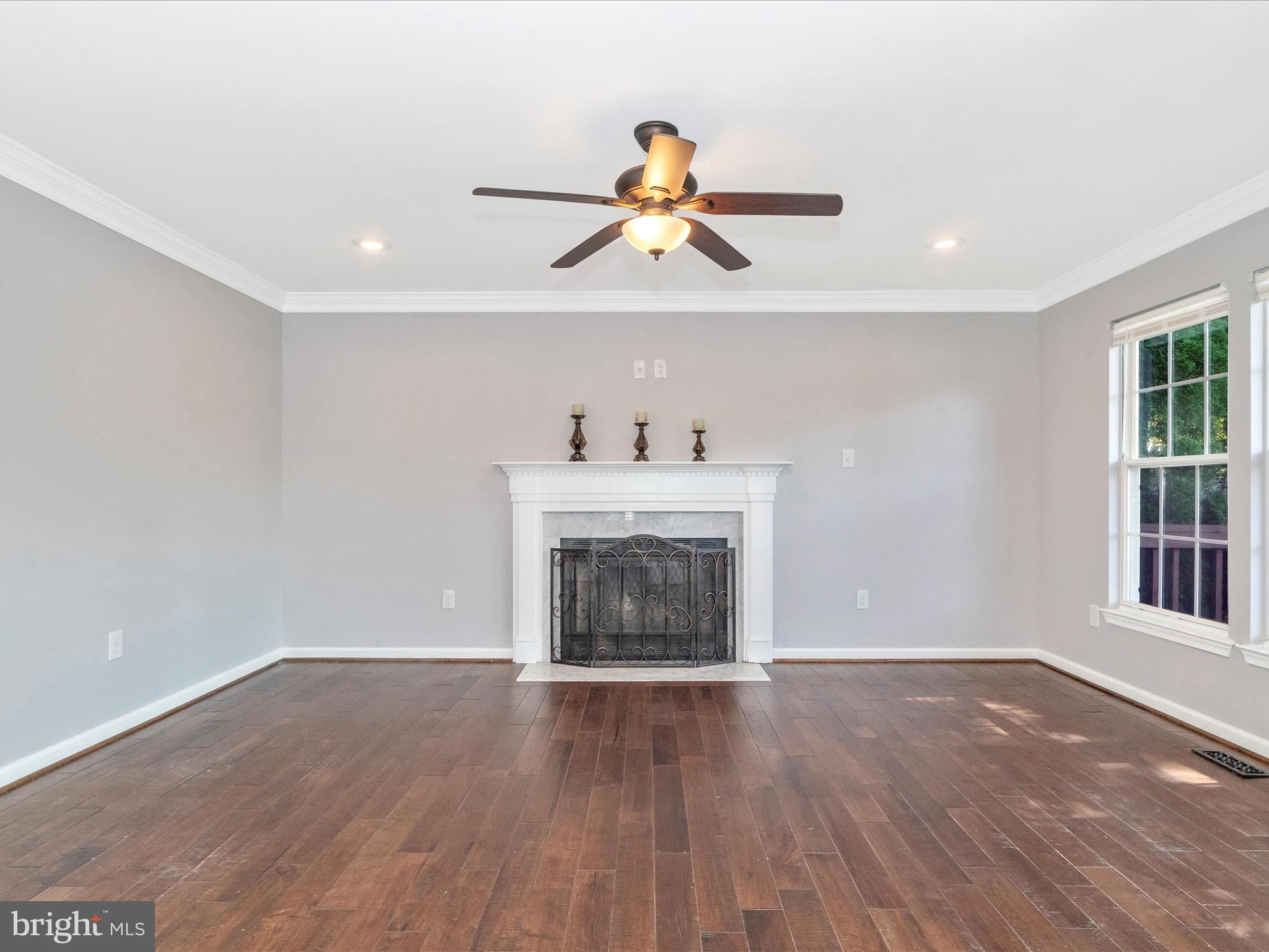 FOUR SEASONS ESTATES - Residential