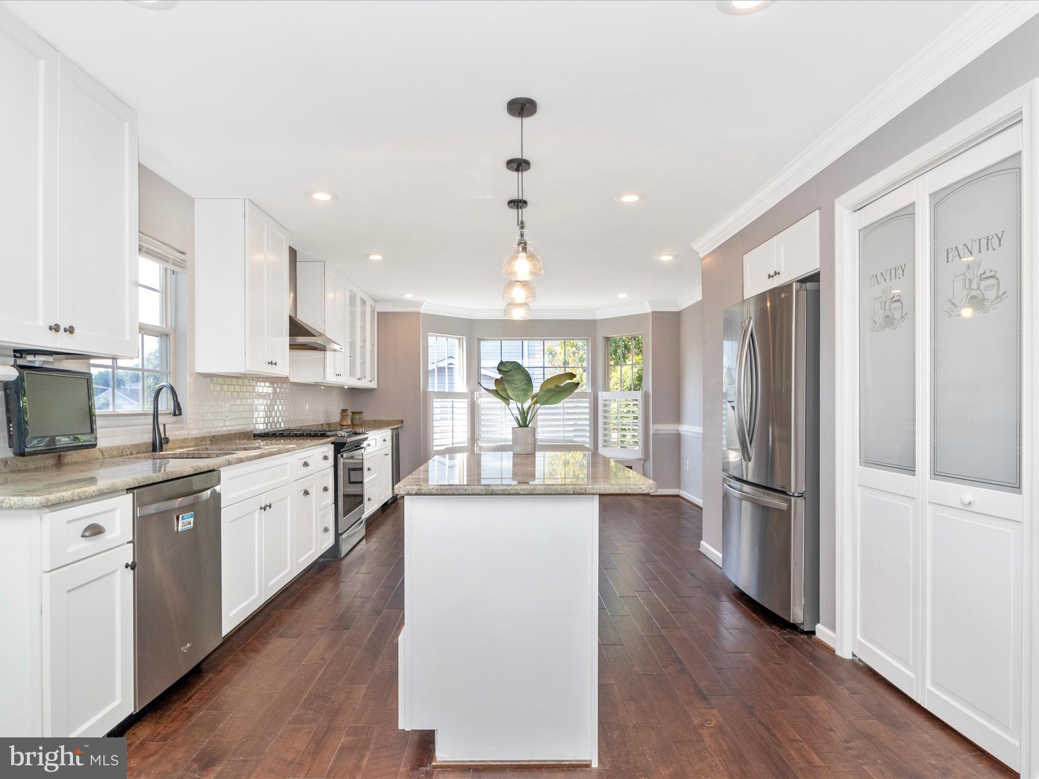 FOUR SEASONS ESTATES - Residential