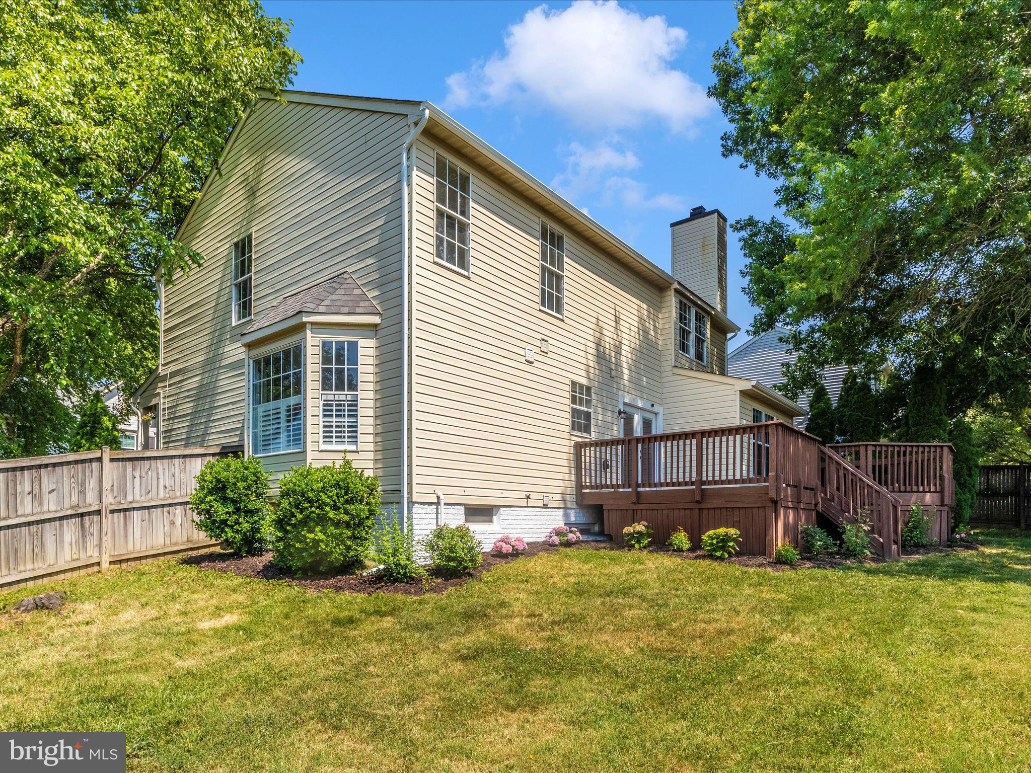 FOUR SEASONS ESTATES - Residential