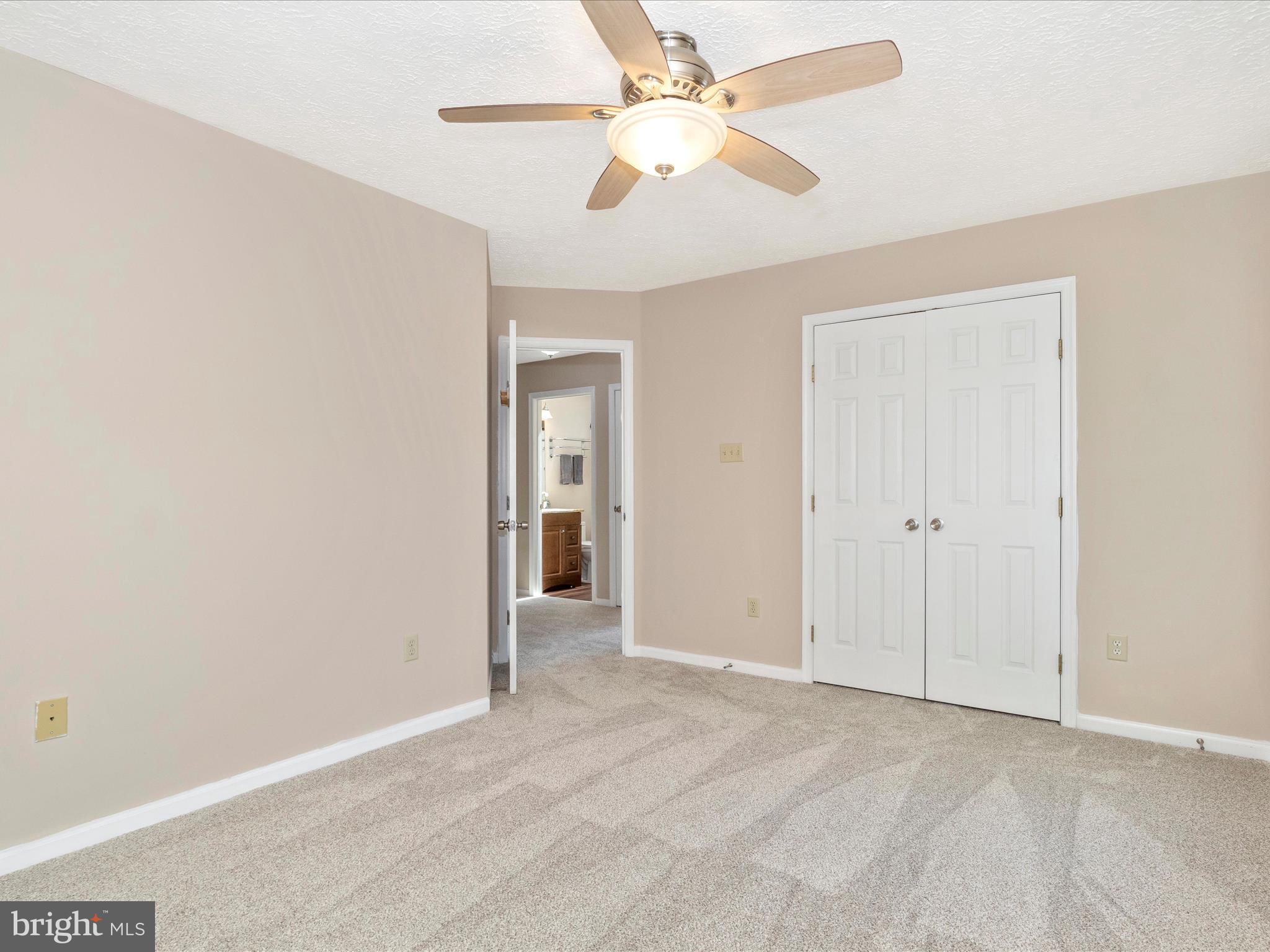 FOUR SEASONS ESTATES - Residential