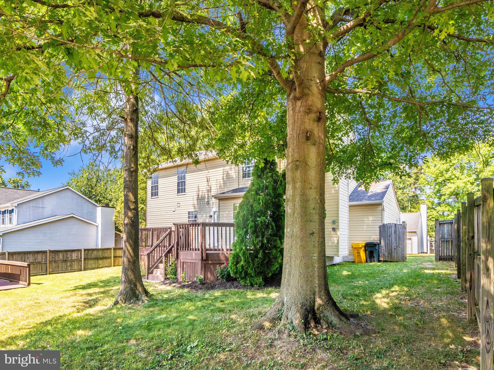 FOUR SEASONS ESTATES - Residential