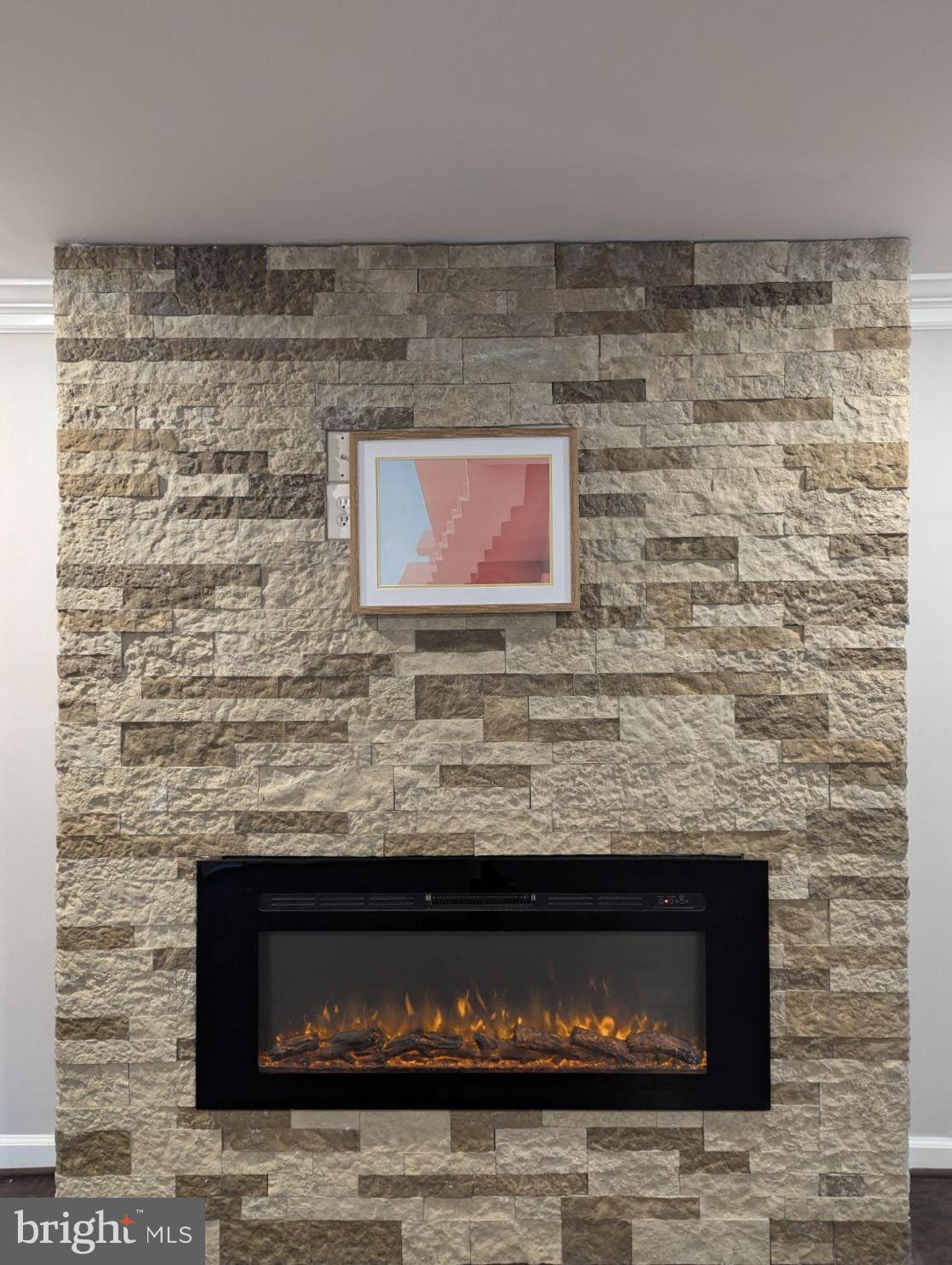 FOUR SEASONS ESTATES - Residential