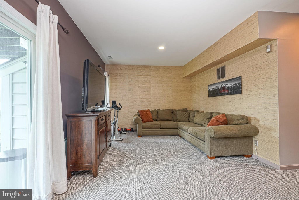 Photo of 7 Winterberry Place, DELRAN, NJ 08075 (MLS # NJBL2117328)