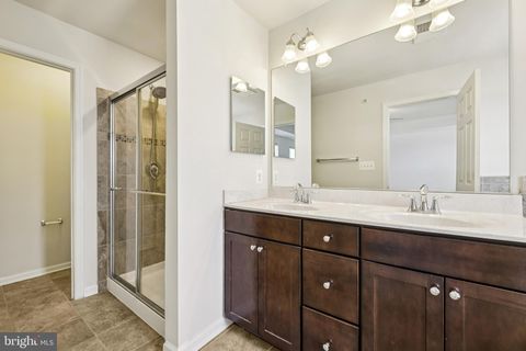 Tiny photo for 5841 Bella Marie Way, FREDERICK, MD 21703 (MLS # MDFR2076404)