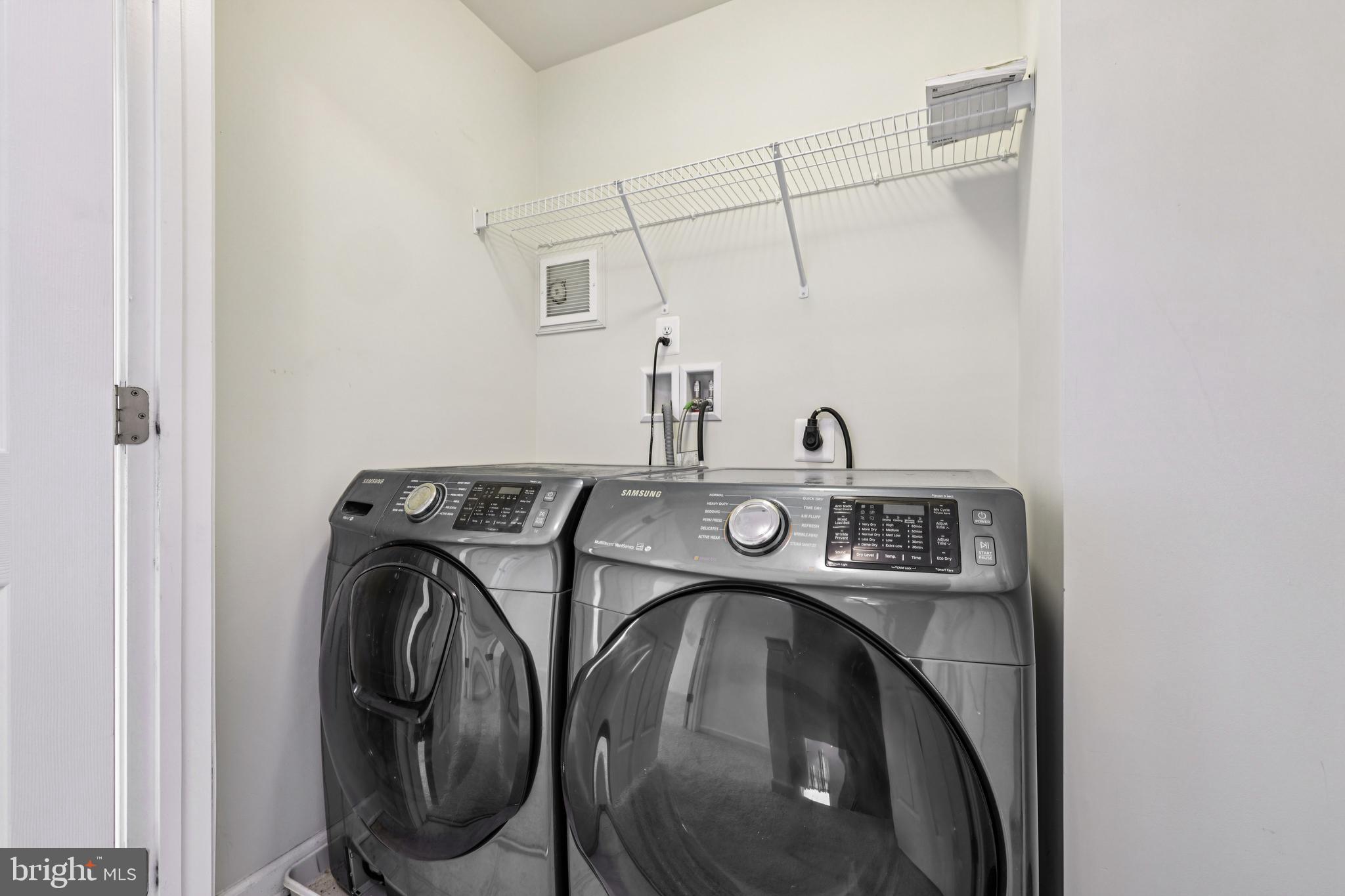 JEFFERSON PLACE - Residential