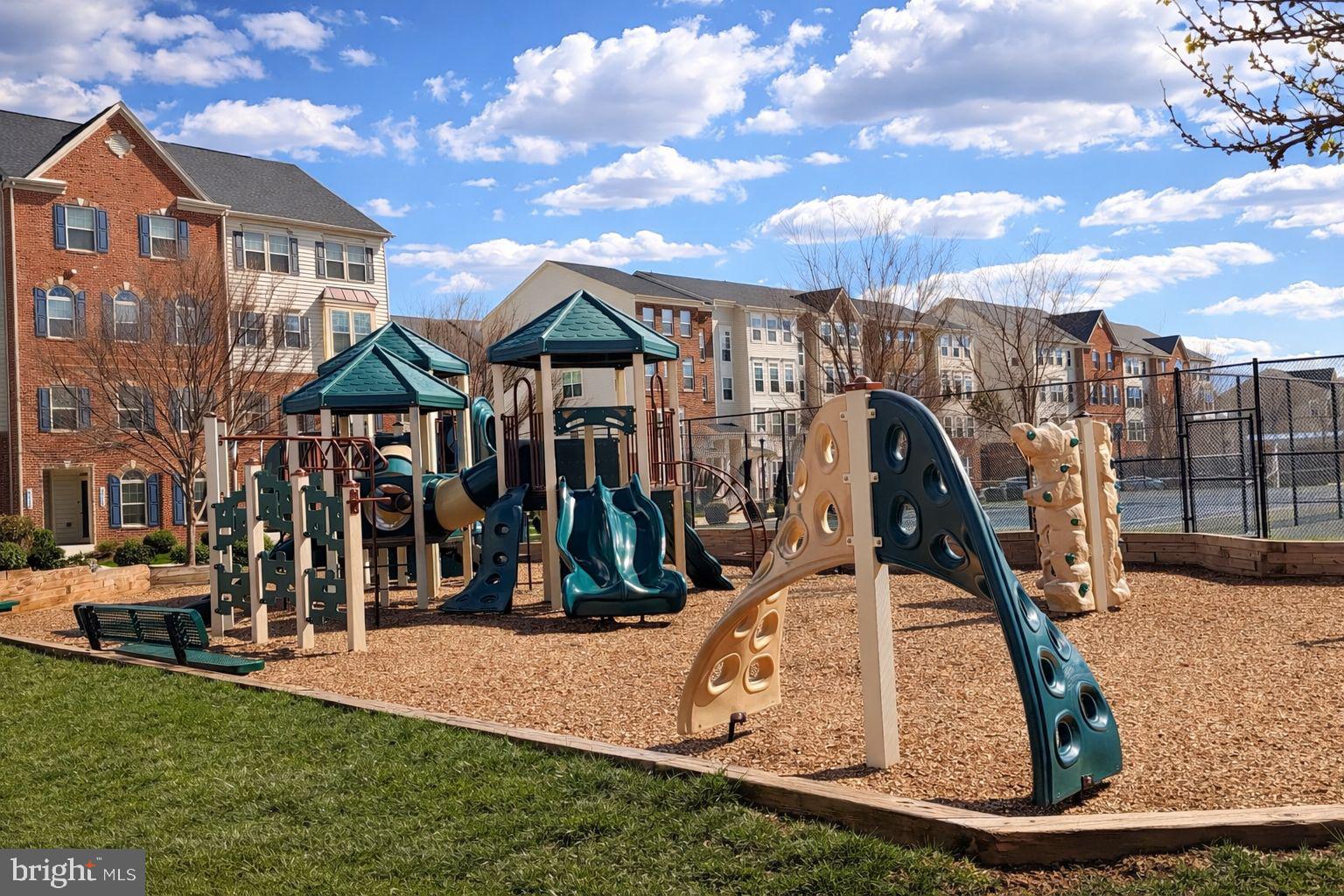 JEFFERSON PLACE - Residential