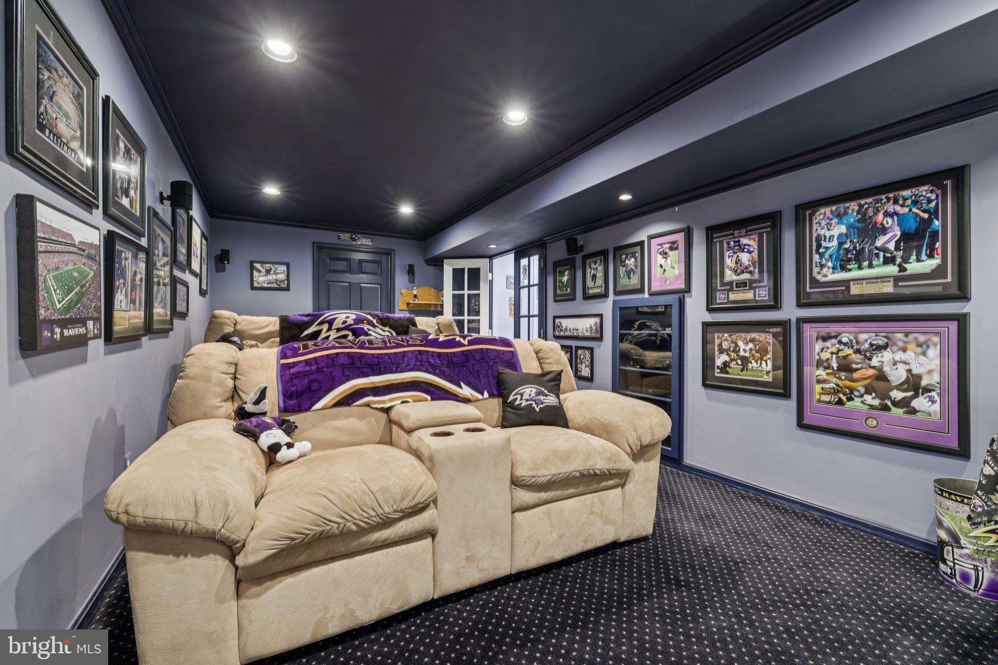 MEADOWBROOK - Residential