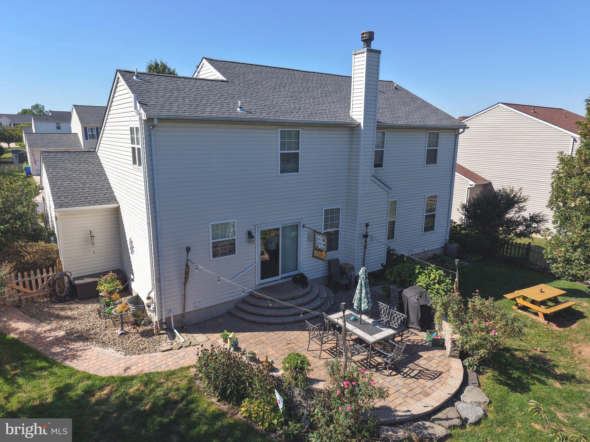 MEADOWBROOK - Residential