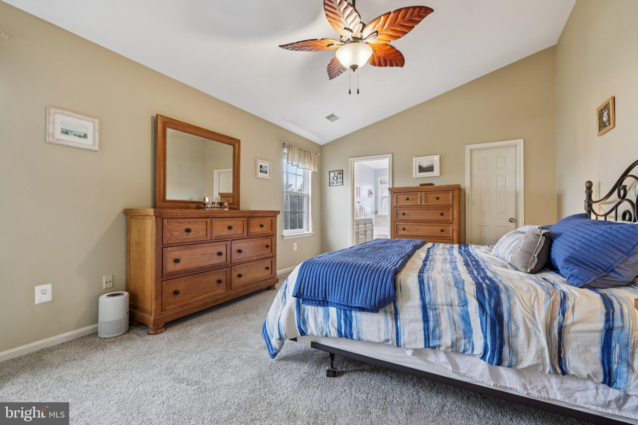 MEADOWBROOK - Residential