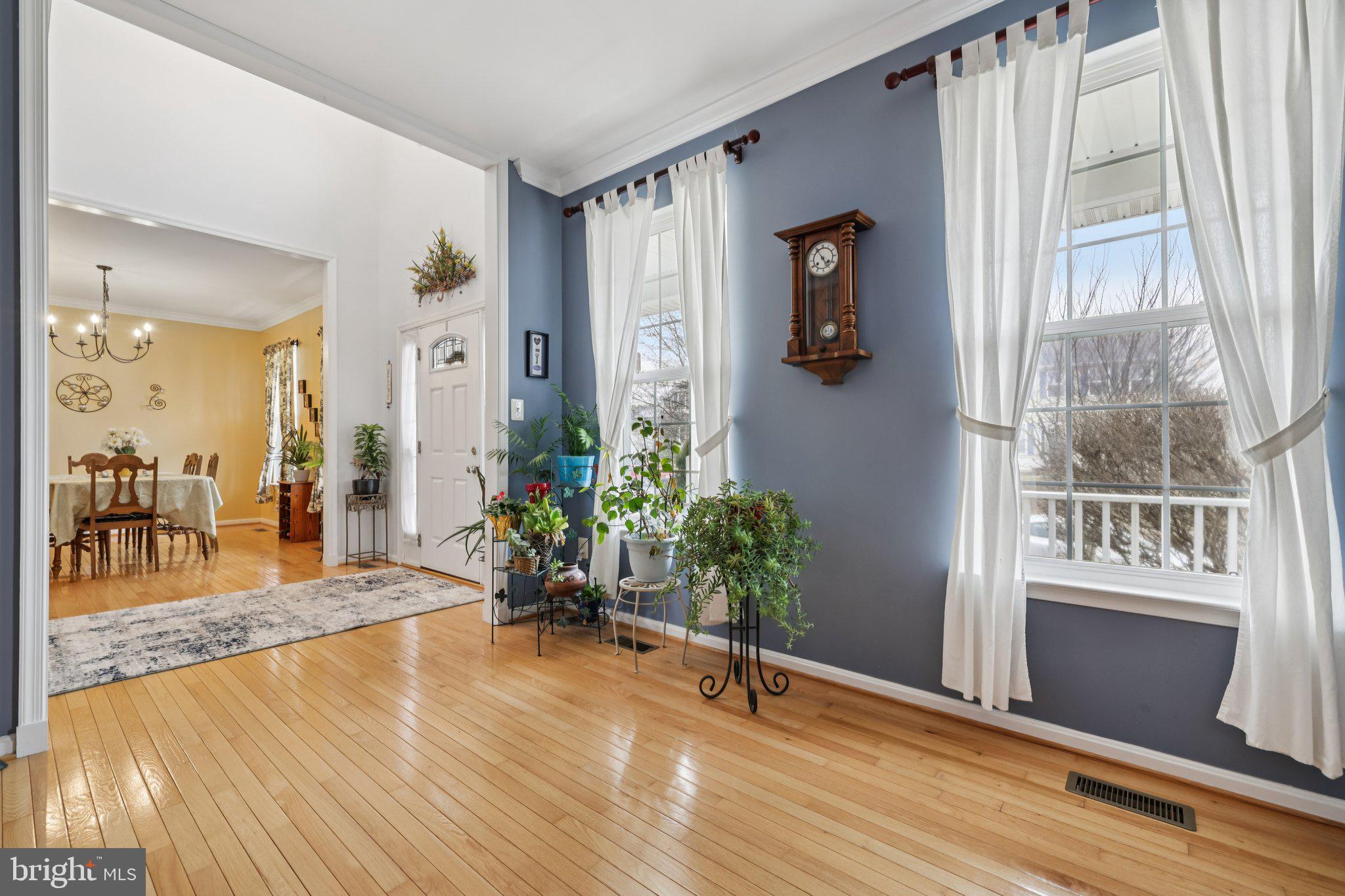 MEADOWBROOK - Residential