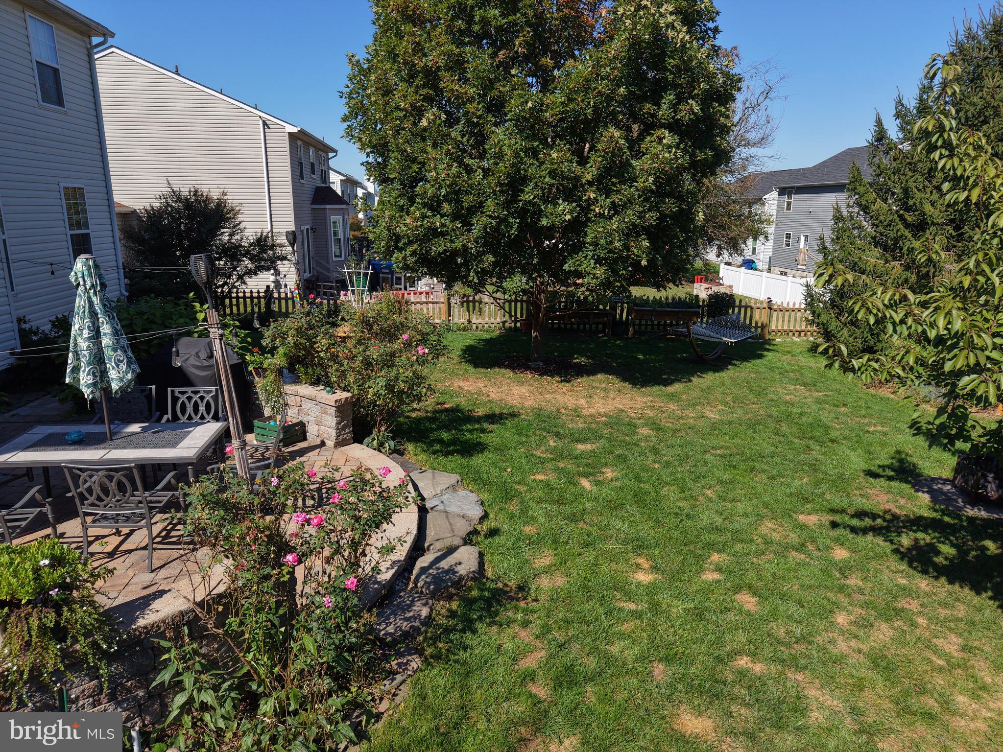 MEADOWBROOK - Residential