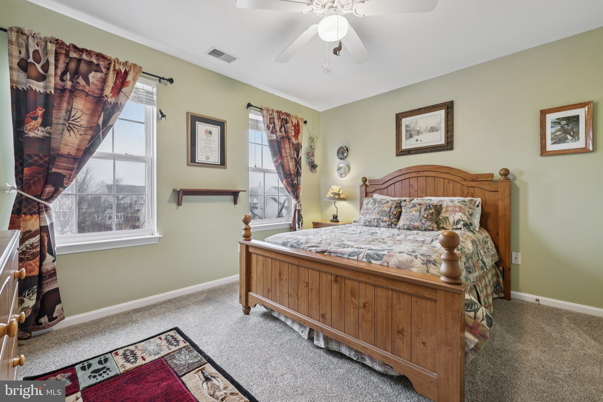 MEADOWBROOK - Residential