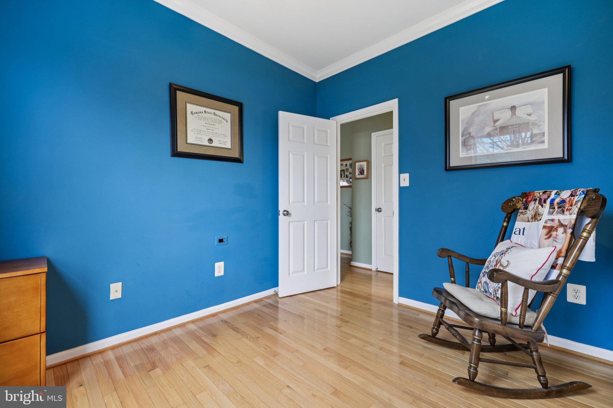 MEADOWBROOK - Residential