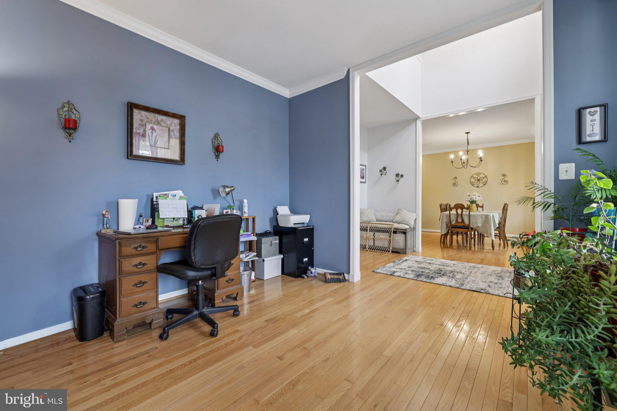 MEADOWBROOK - Residential