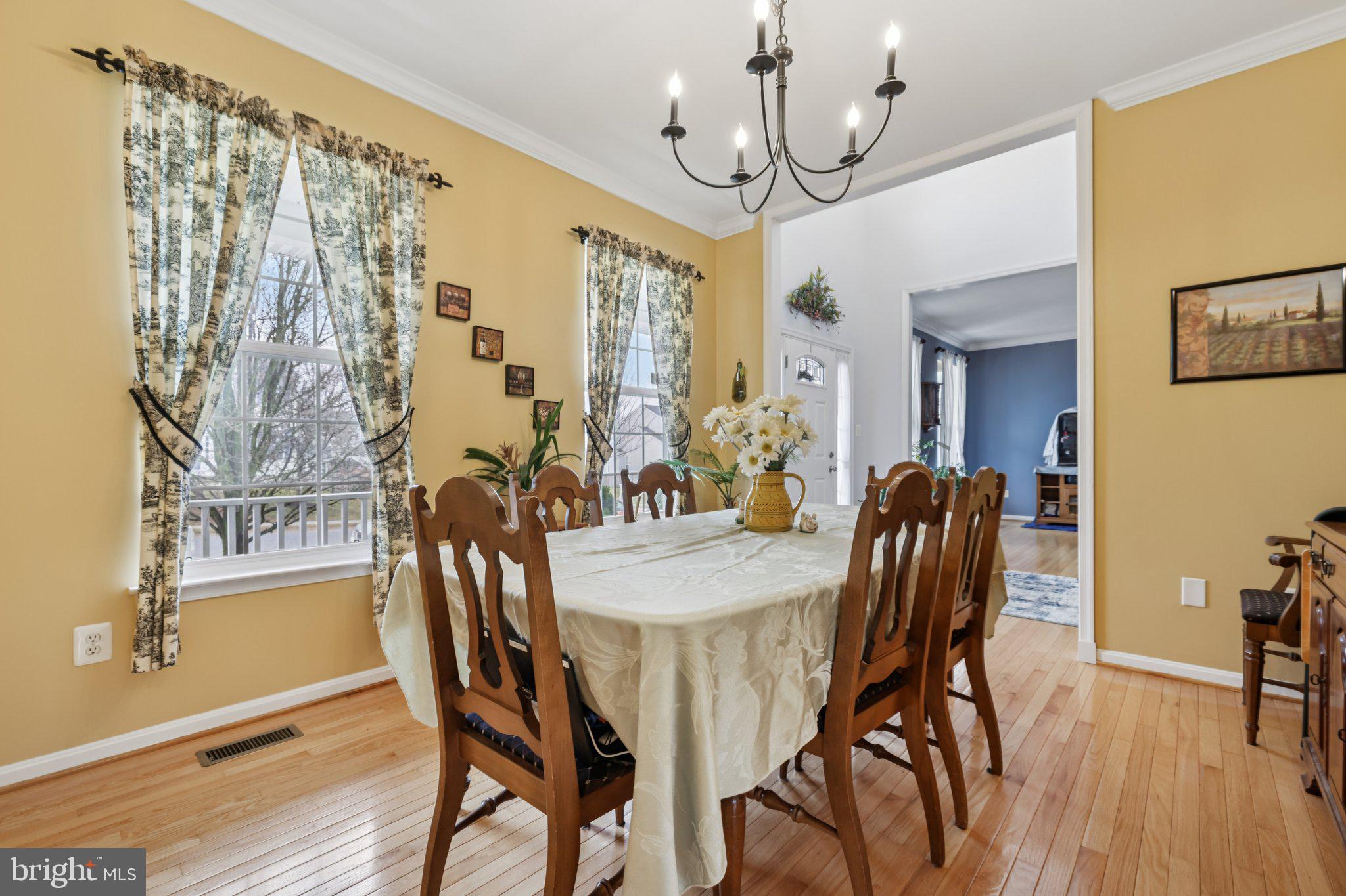 MEADOWBROOK - Residential