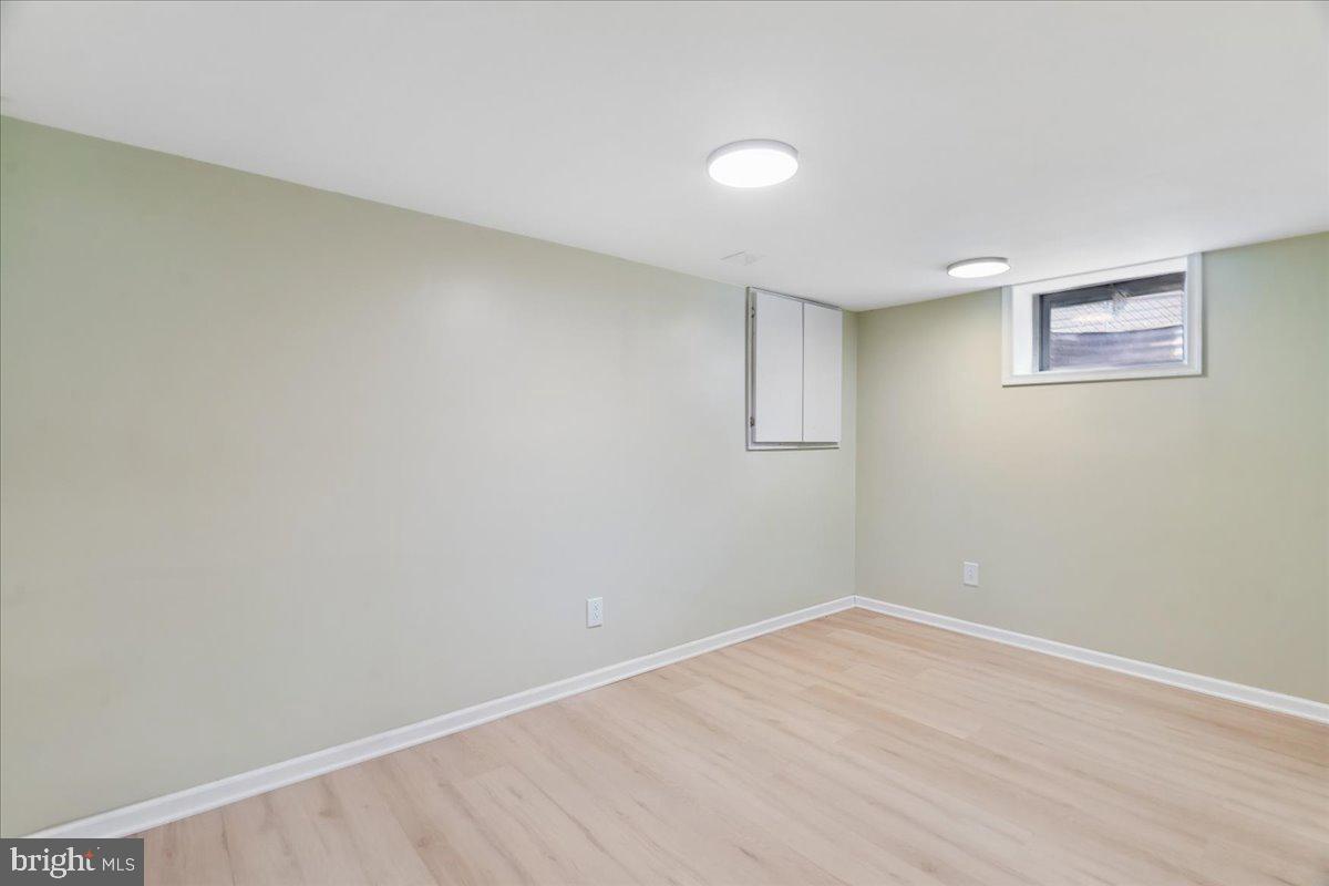 ROCKLAND - Residential