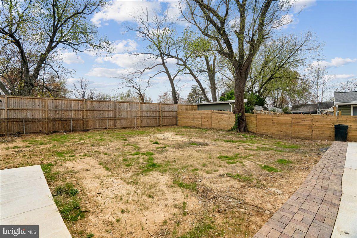 ROCKLAND - Residential