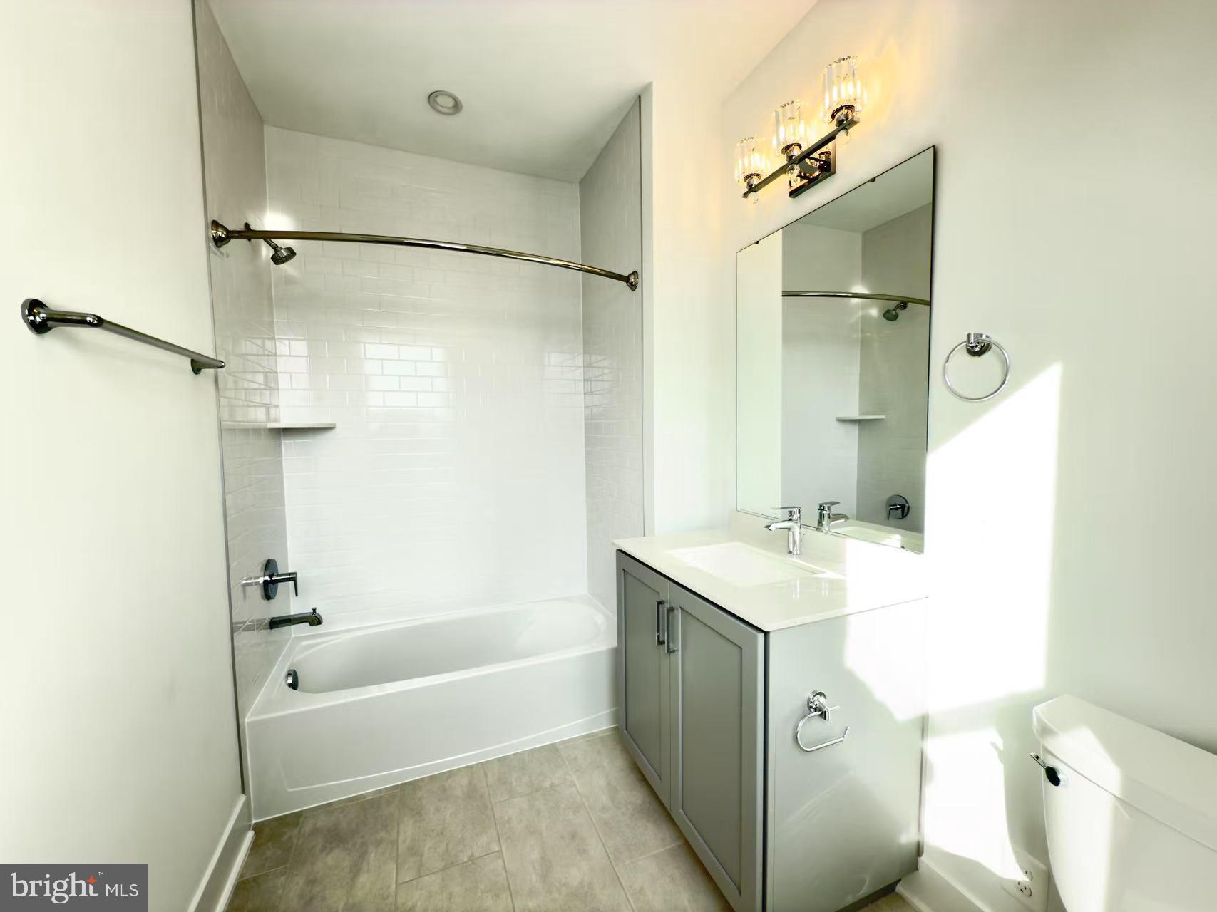 TYSONS RIDGE - Residential Lease