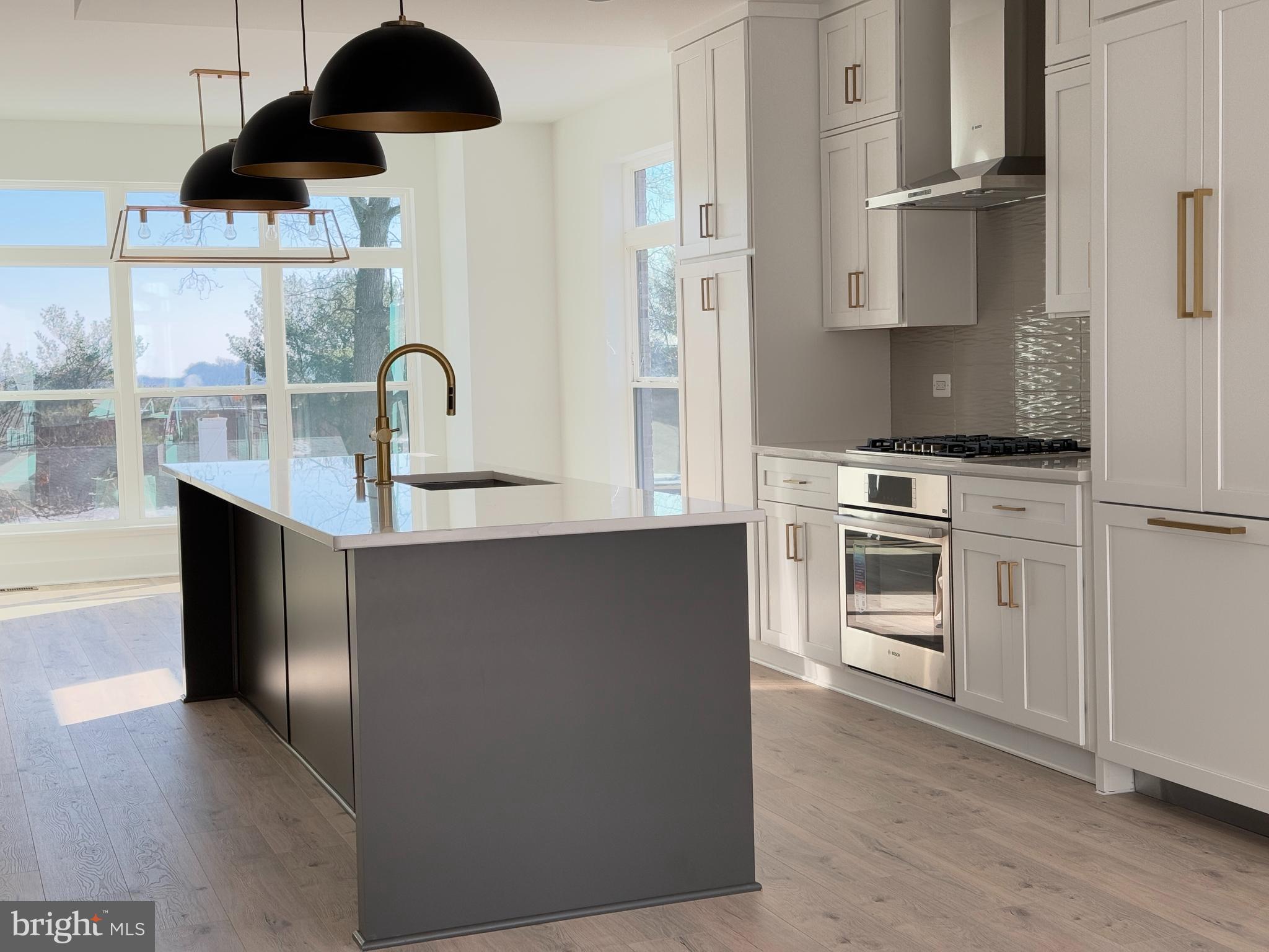 TYSONS RIDGE - Residential Lease