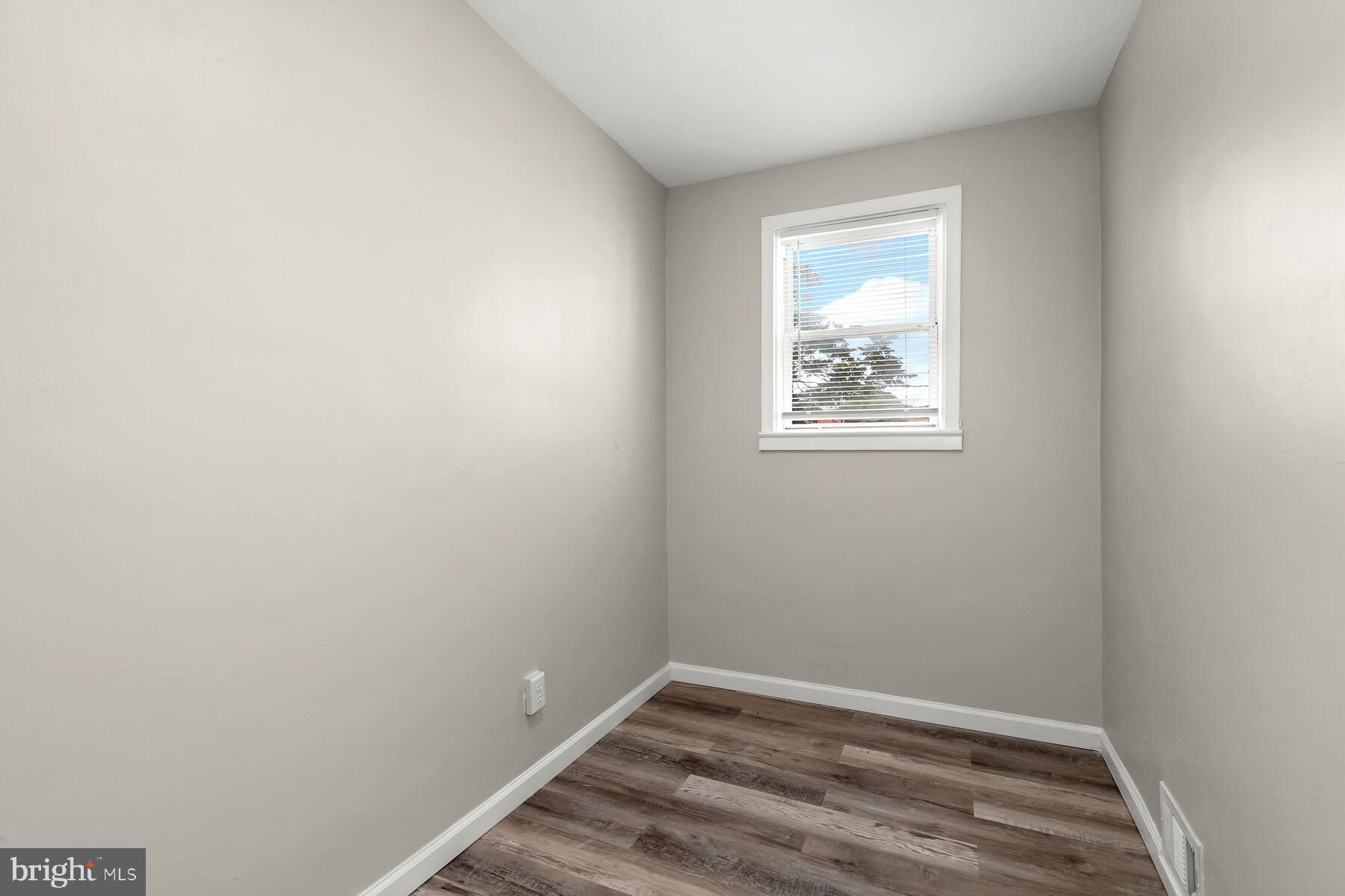 BROOKLYN PARK - Residential