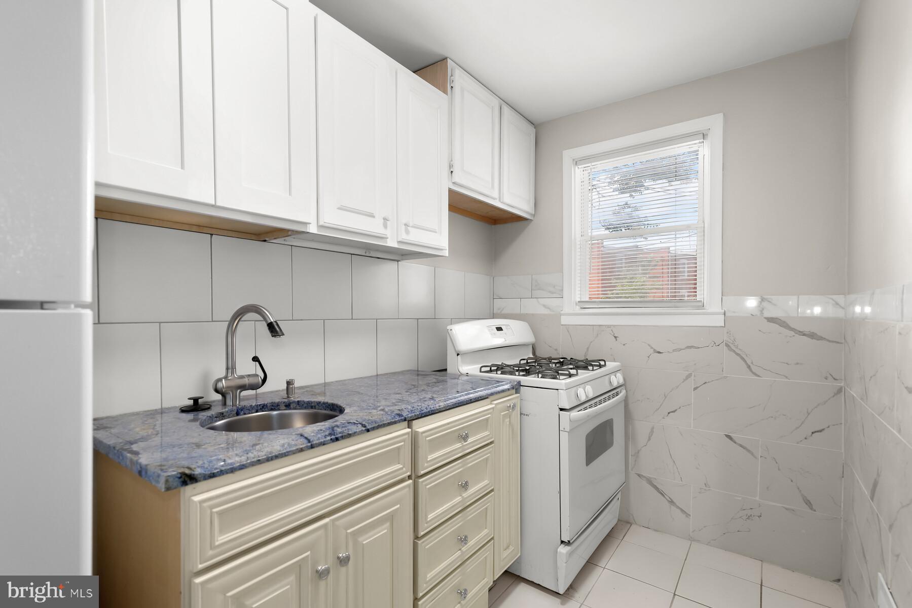 BROOKLYN PARK - Residential