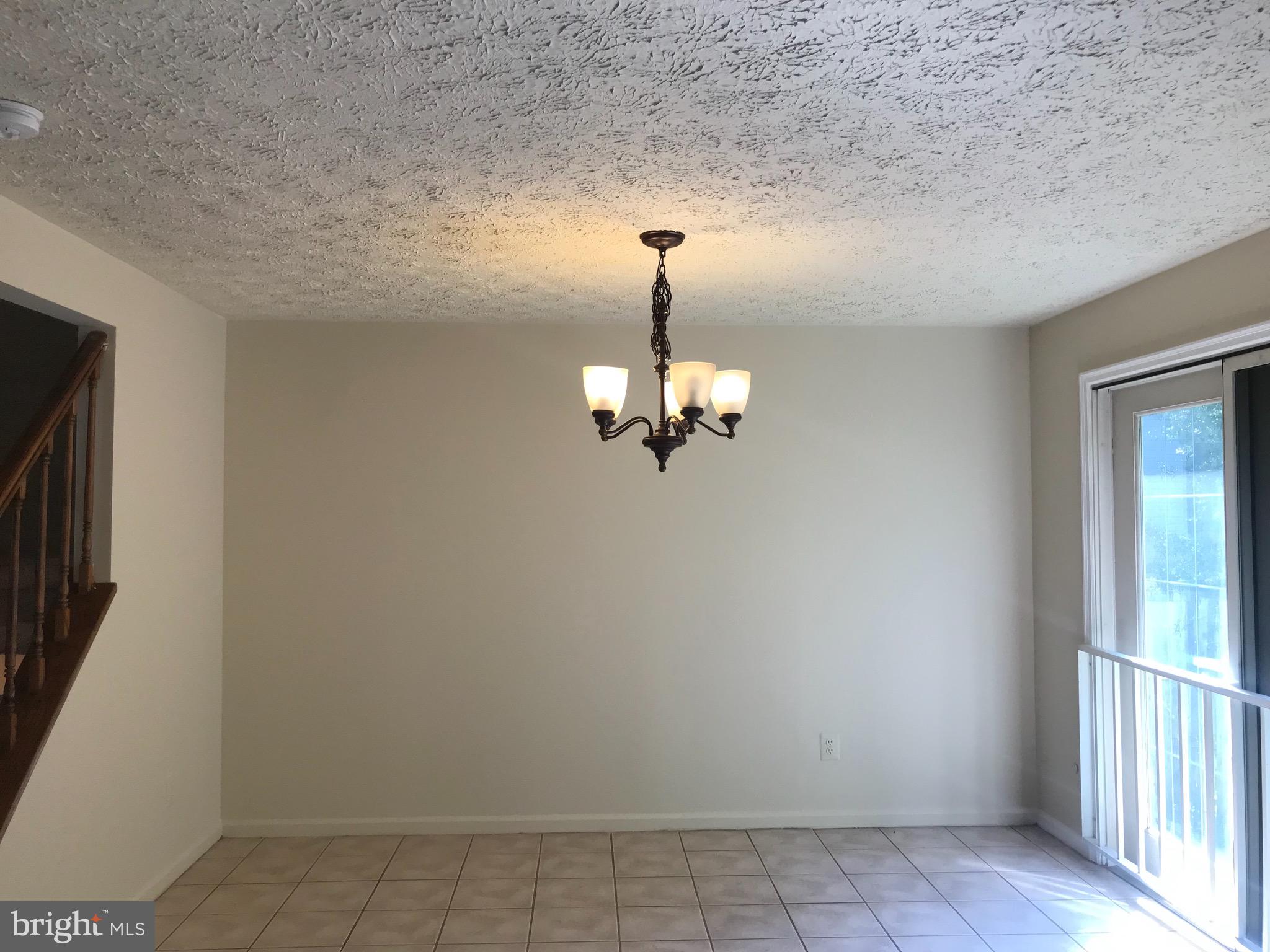 PORT O DUMFRIES - Residential Lease