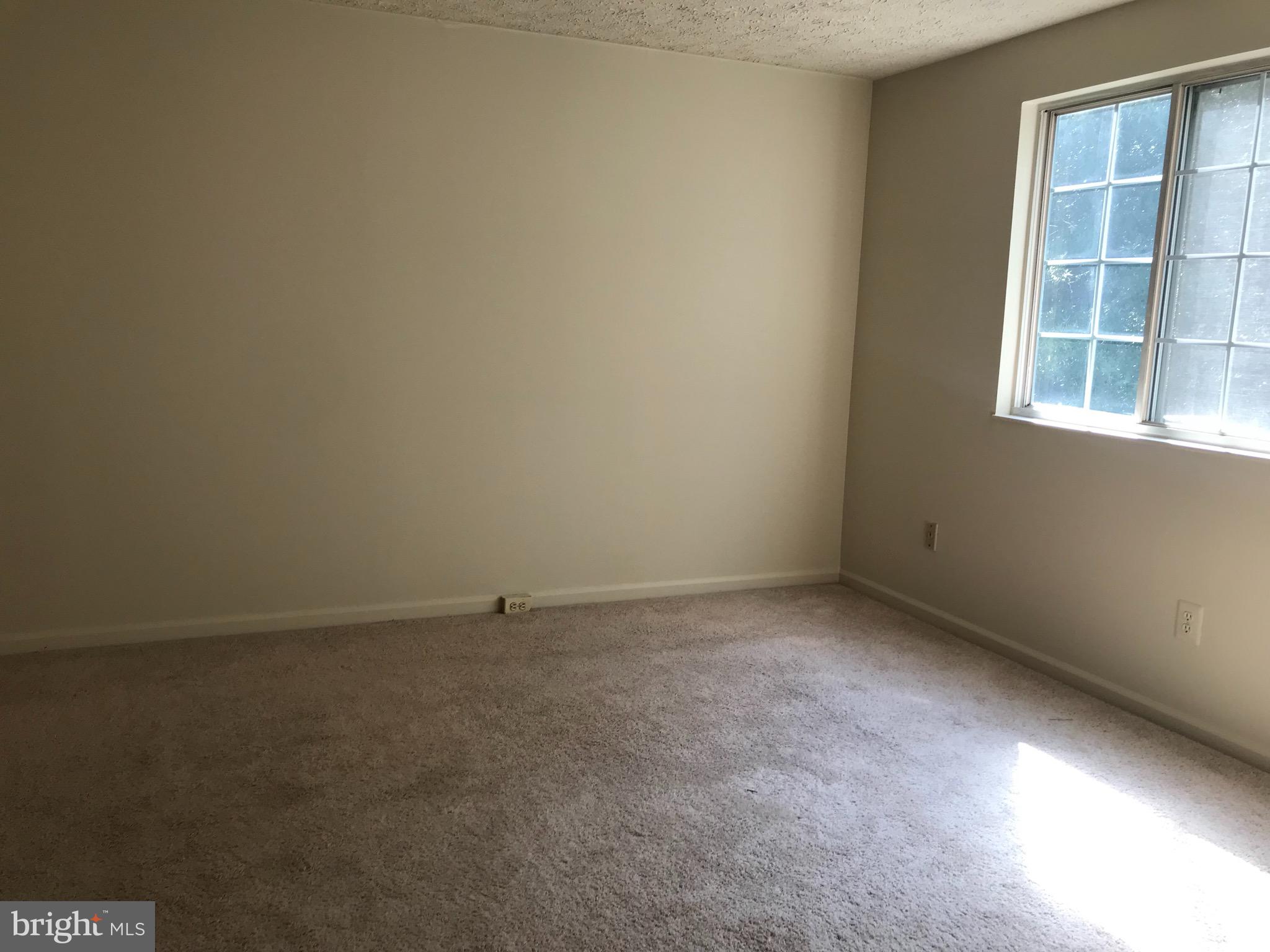 PORT O DUMFRIES - Residential Lease