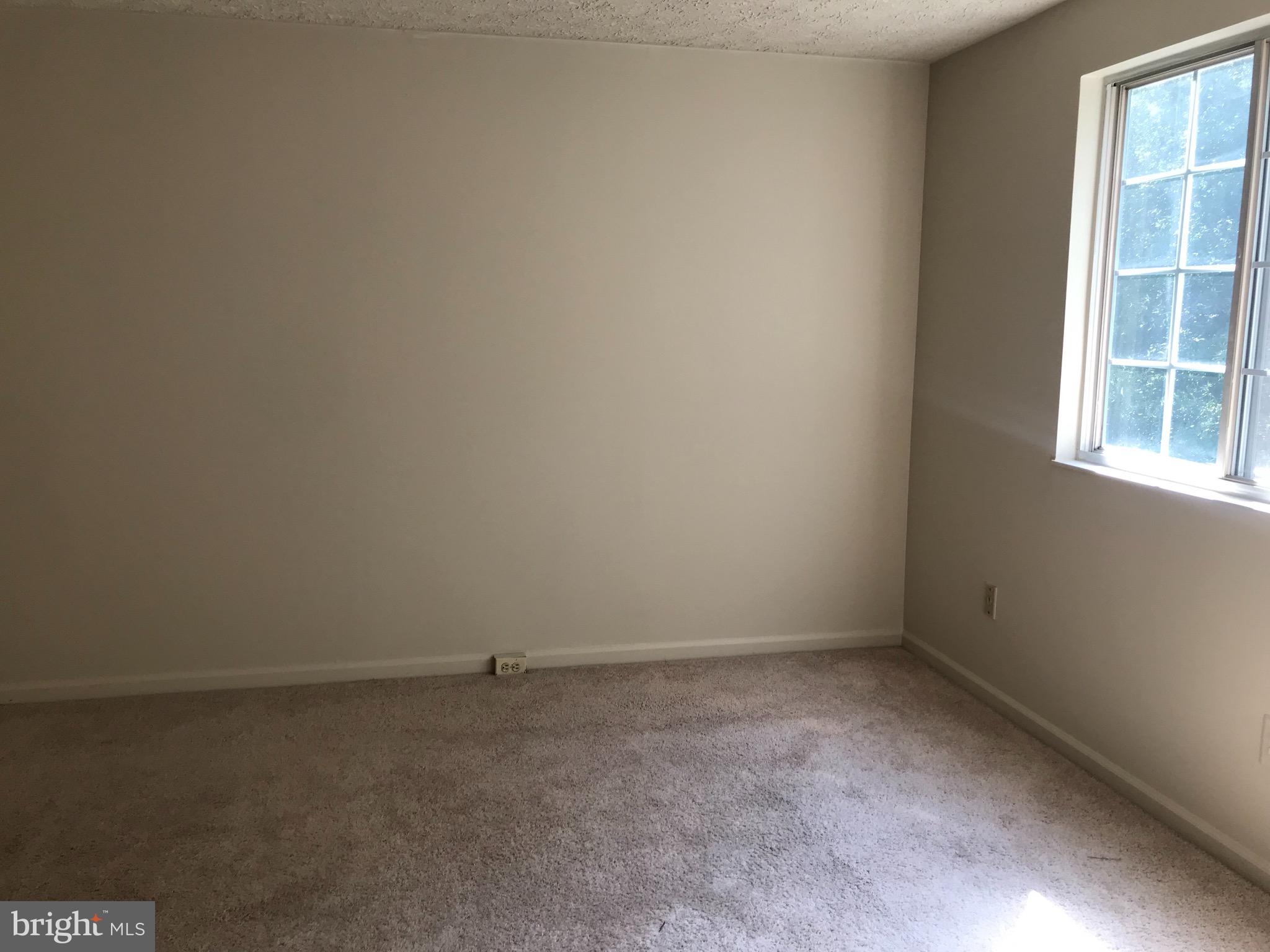 PORT O DUMFRIES - Residential Lease