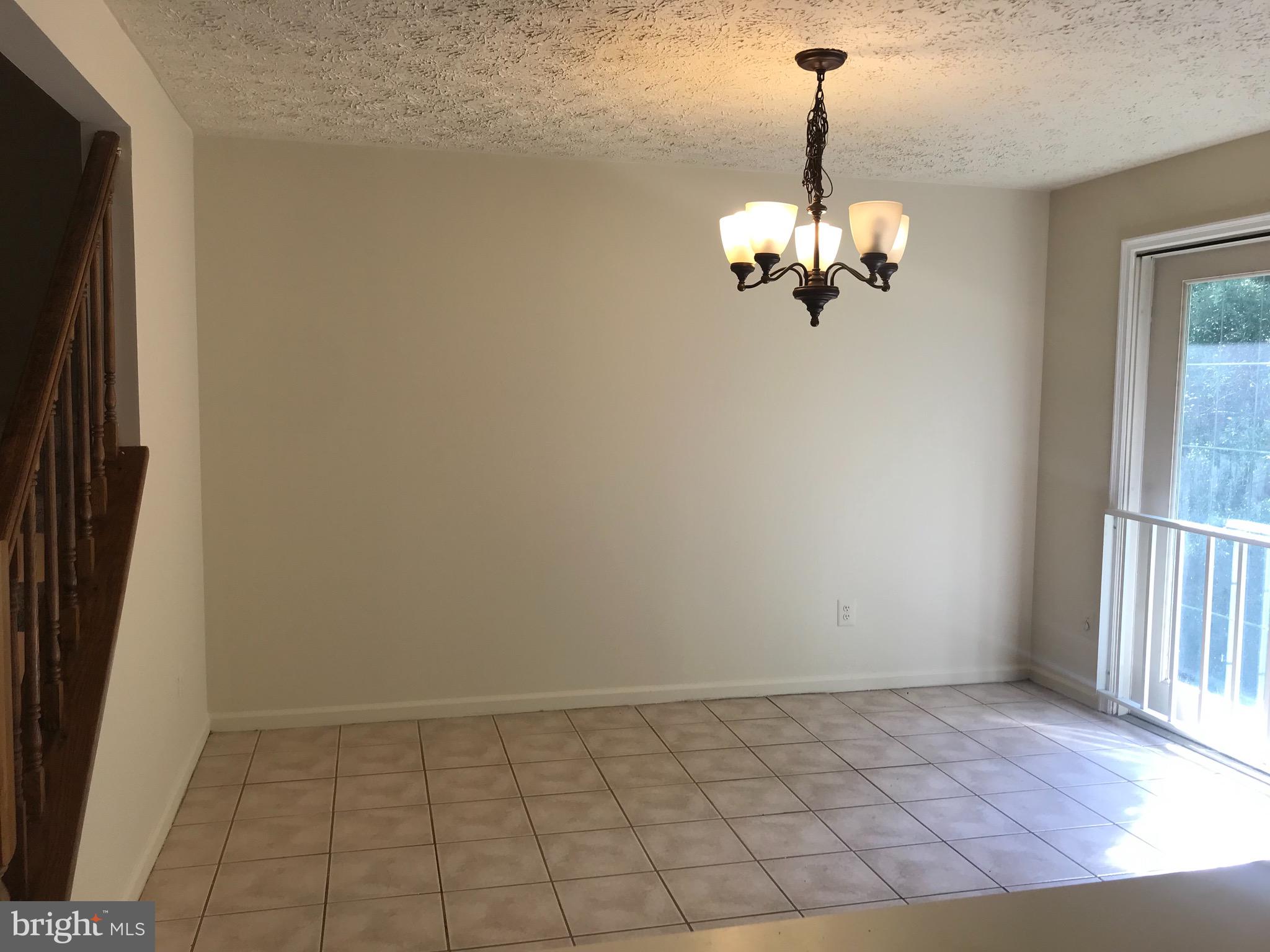 PORT O DUMFRIES - Residential Lease