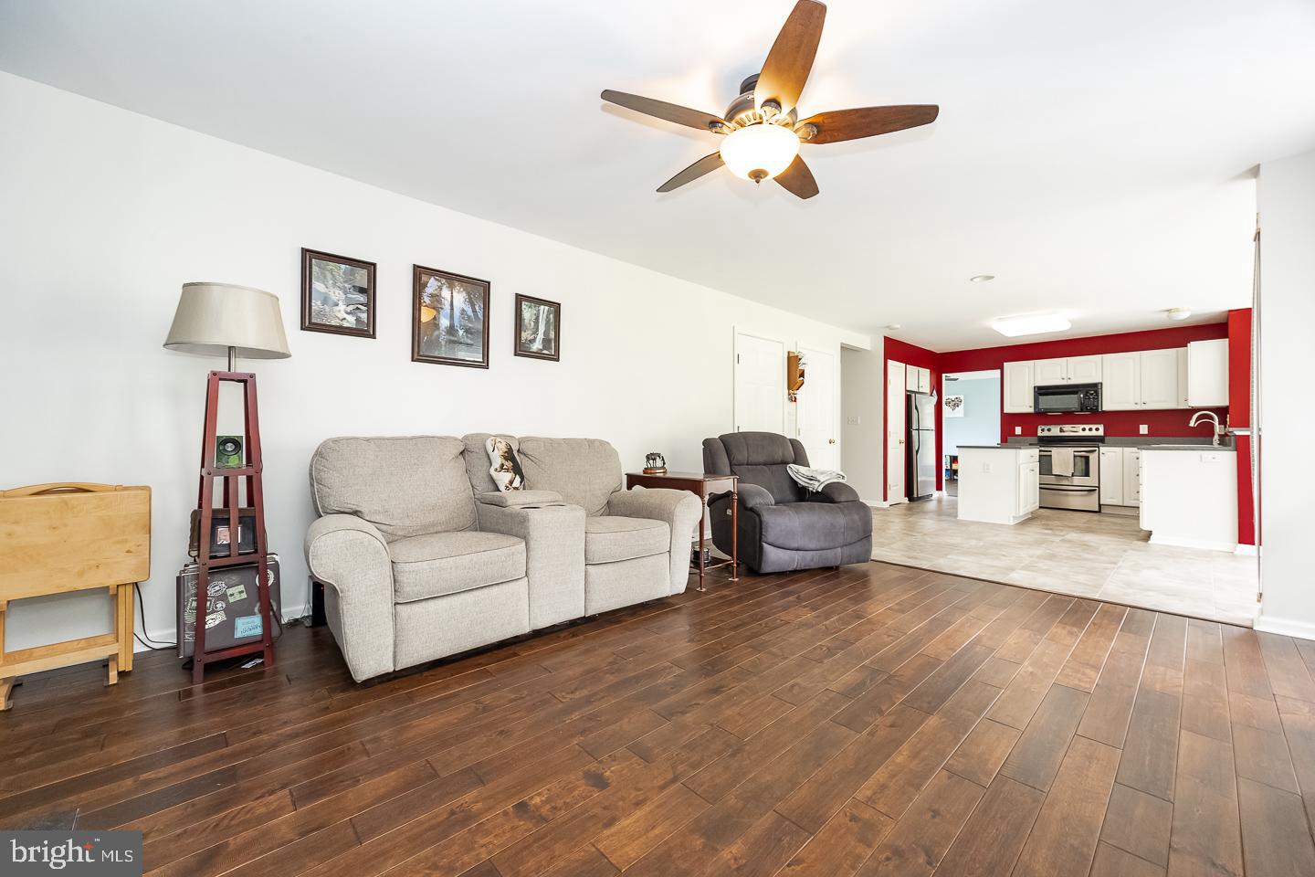 316 FLAGSTONE CIRCLE