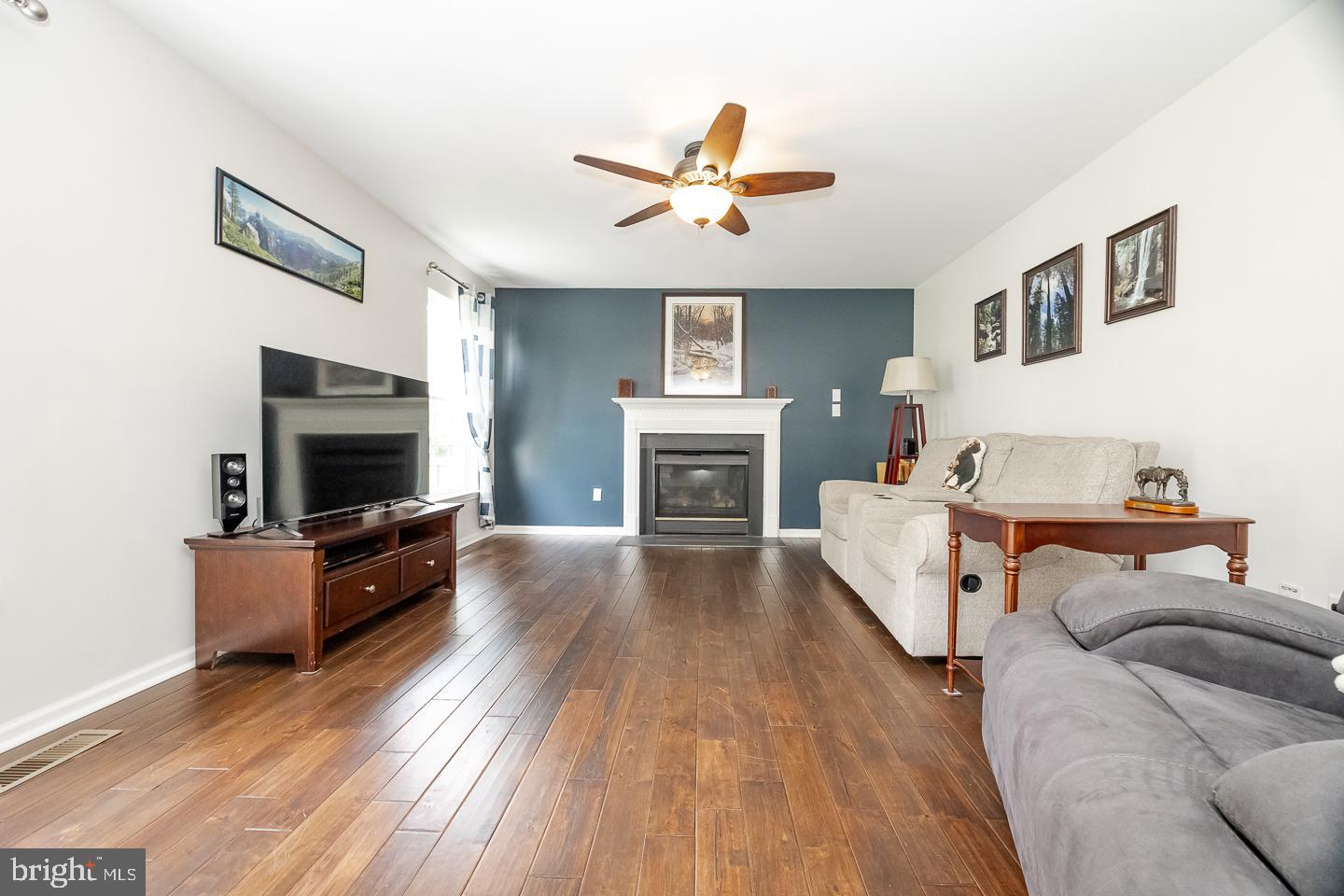 316 FLAGSTONE CIRCLE