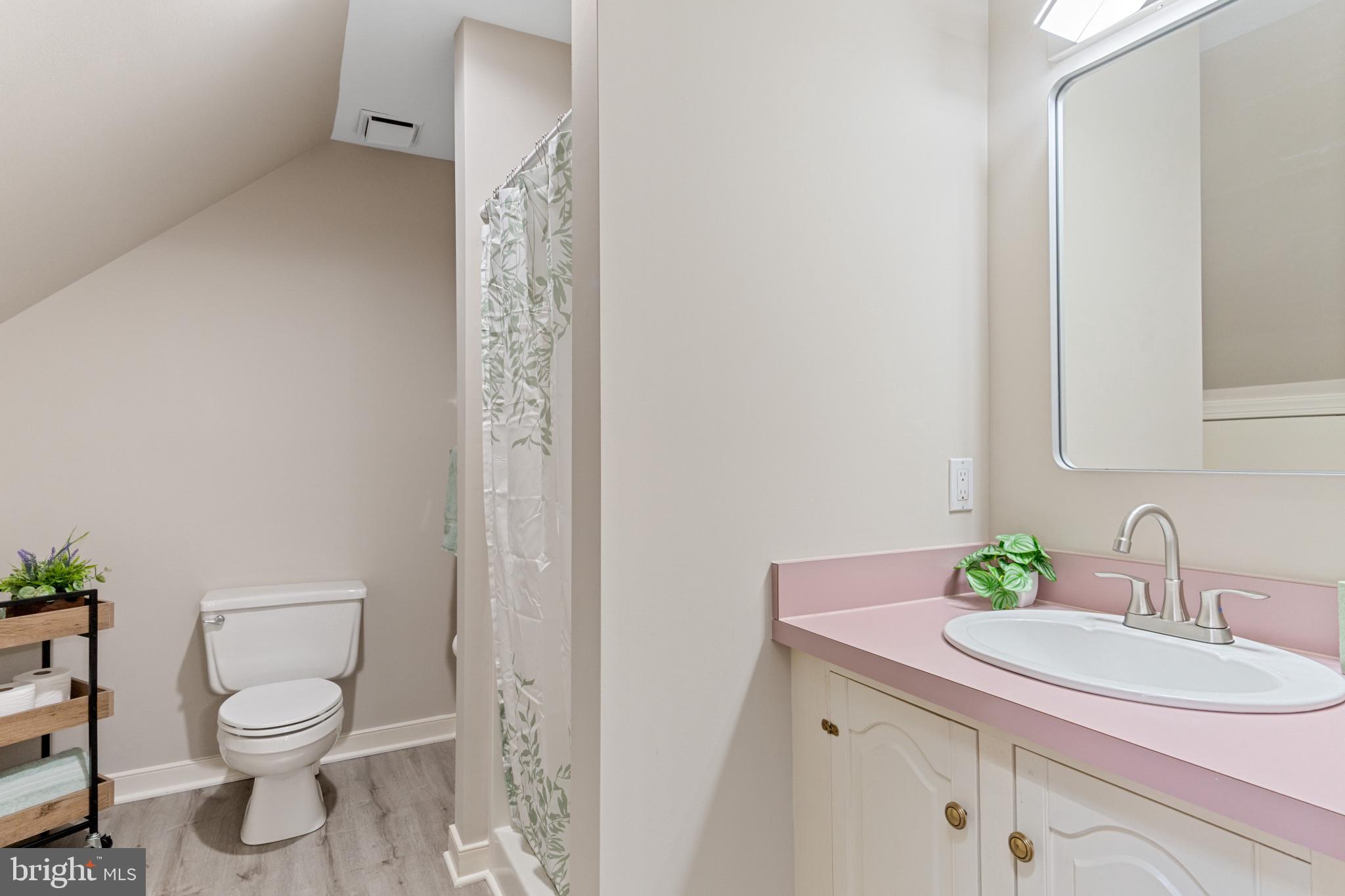 LAKE OF THE WOODS - Residential