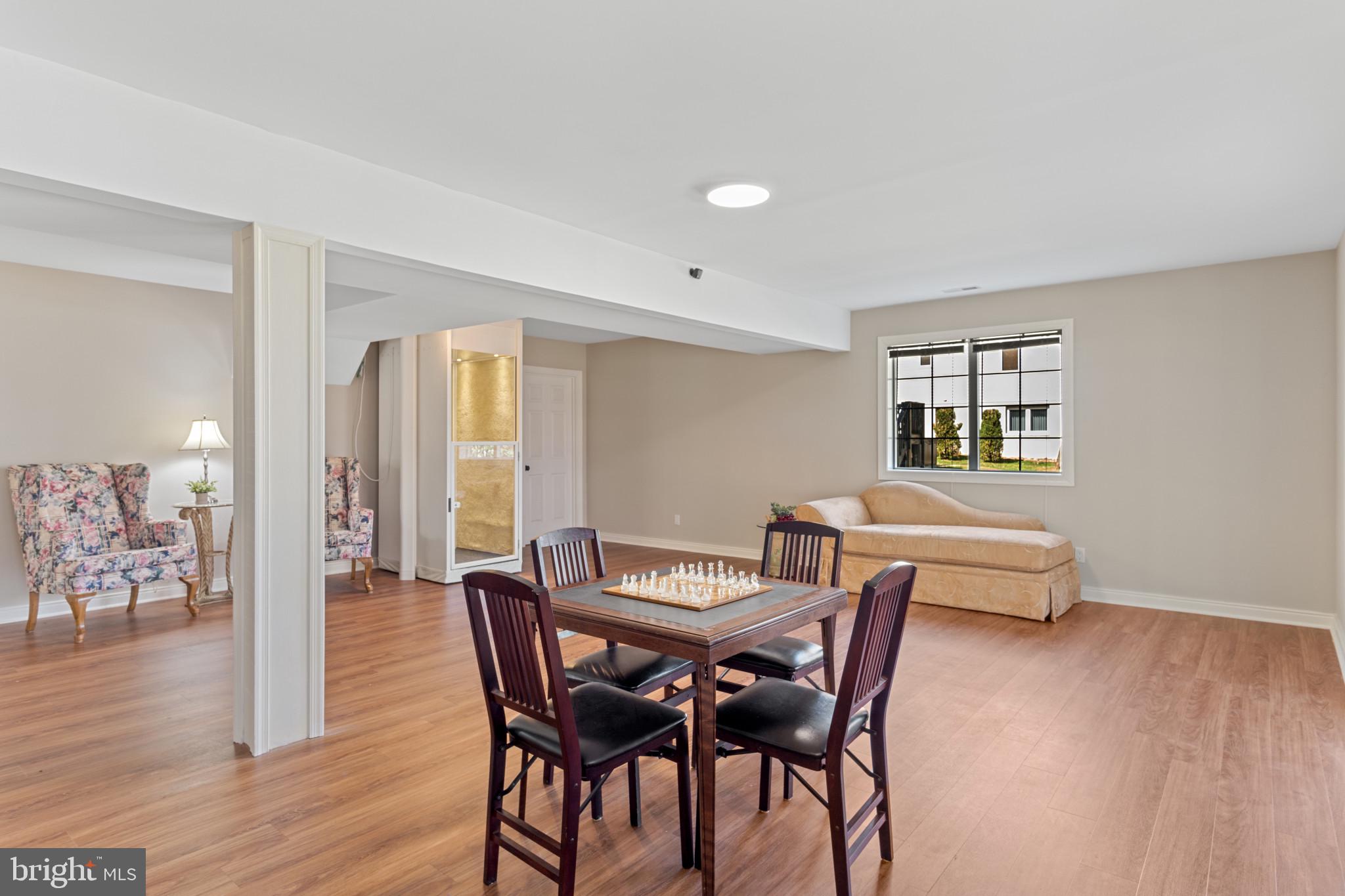 LAKE OF THE WOODS - Residential