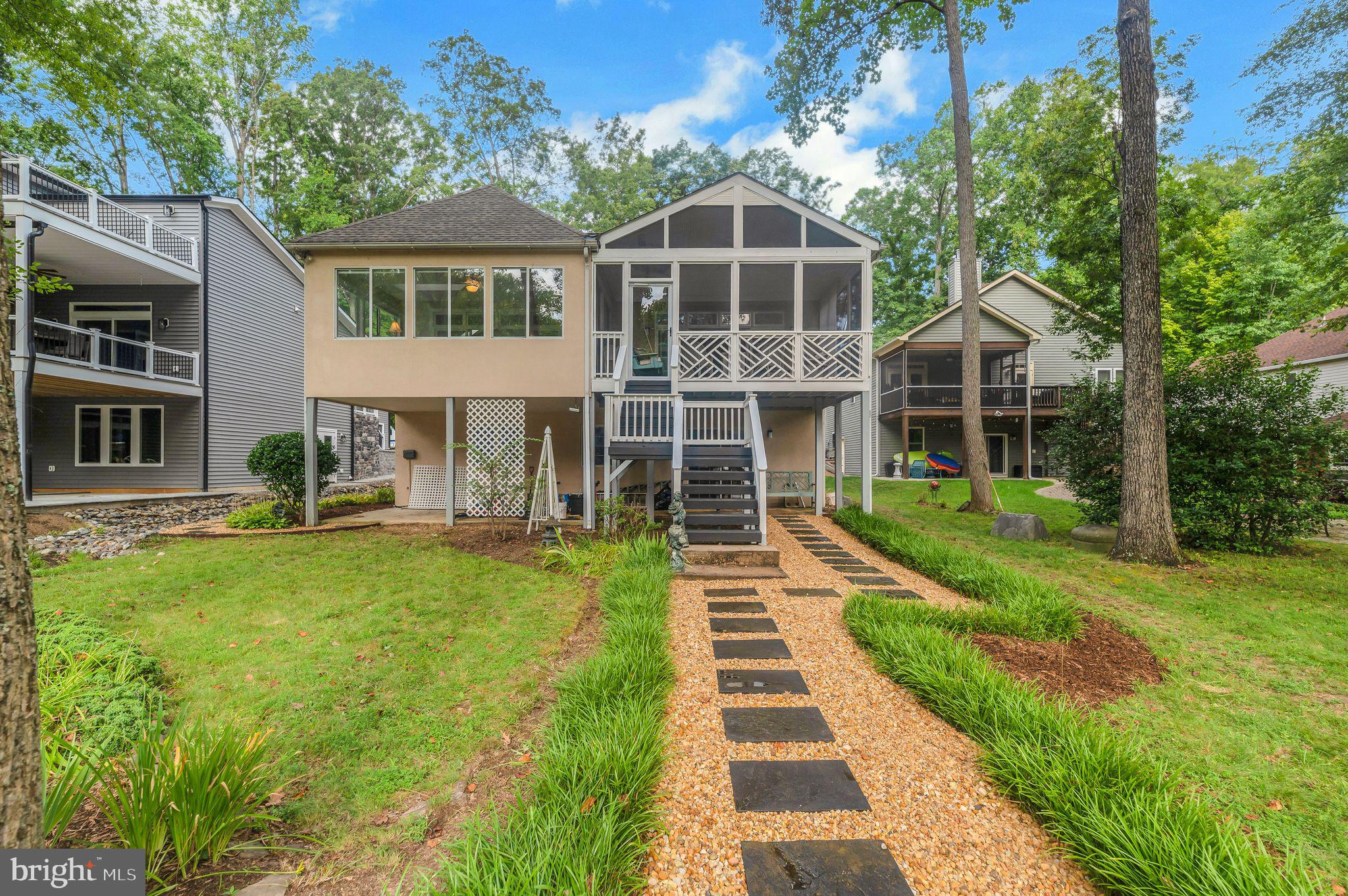 LAKE OF THE WOODS - Residential