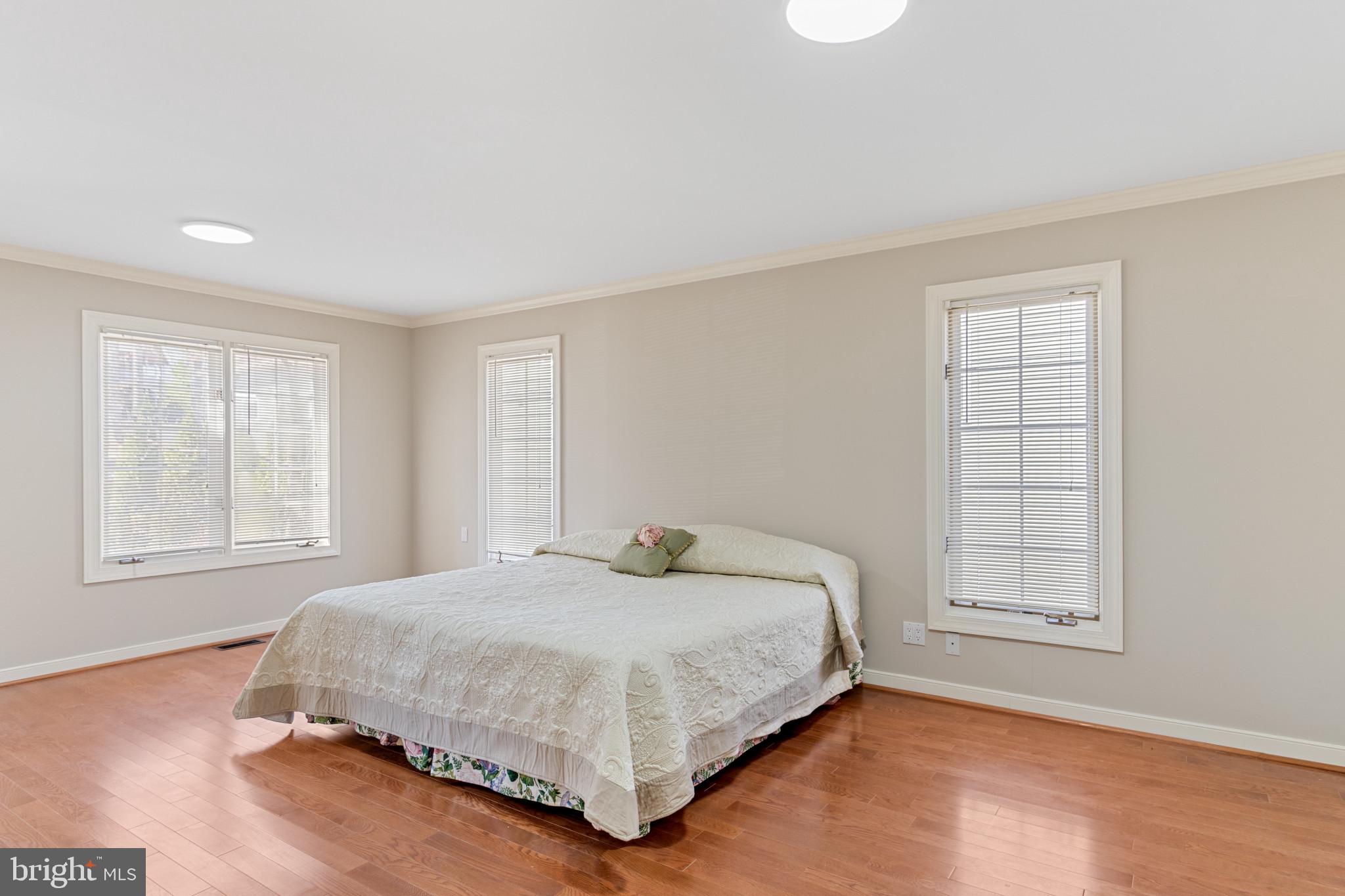 LAKE OF THE WOODS - Residential