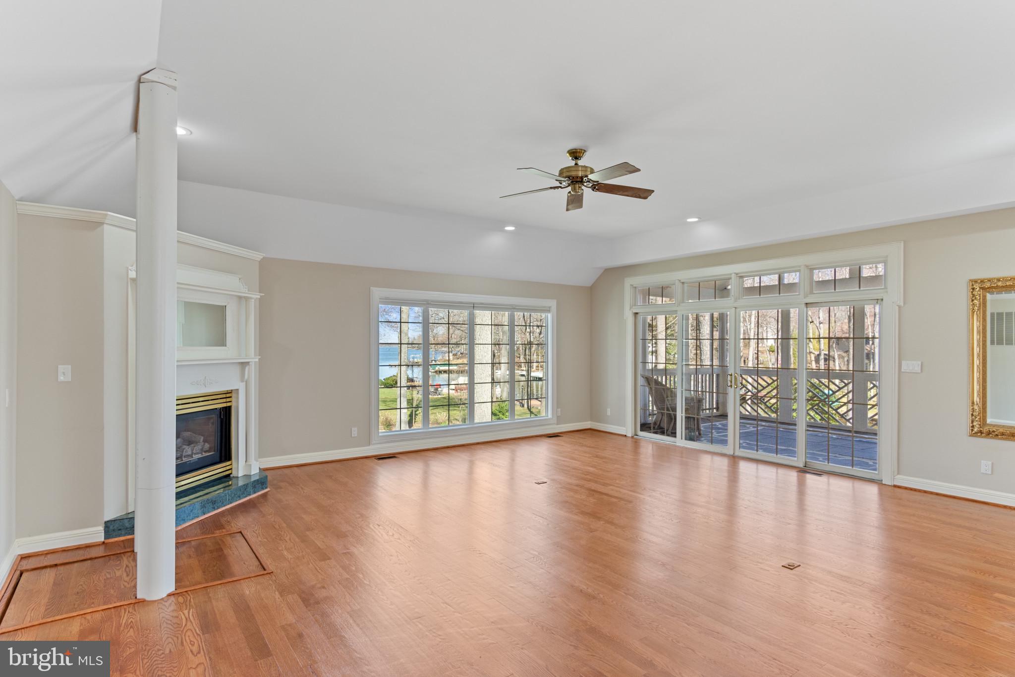 LAKE OF THE WOODS - Residential