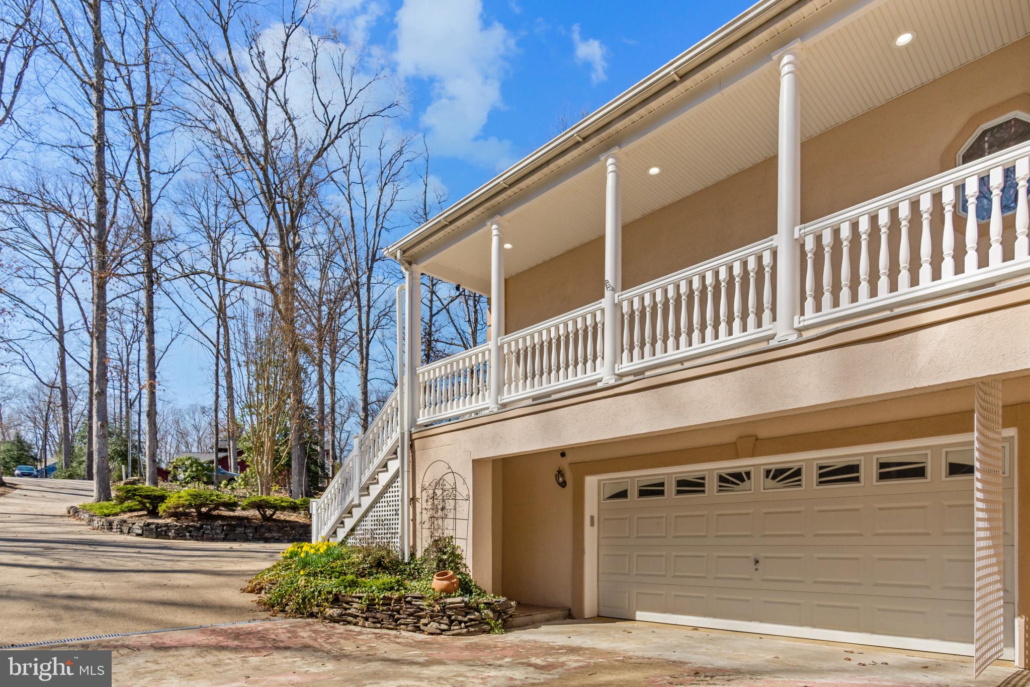 LAKE OF THE WOODS - Residential