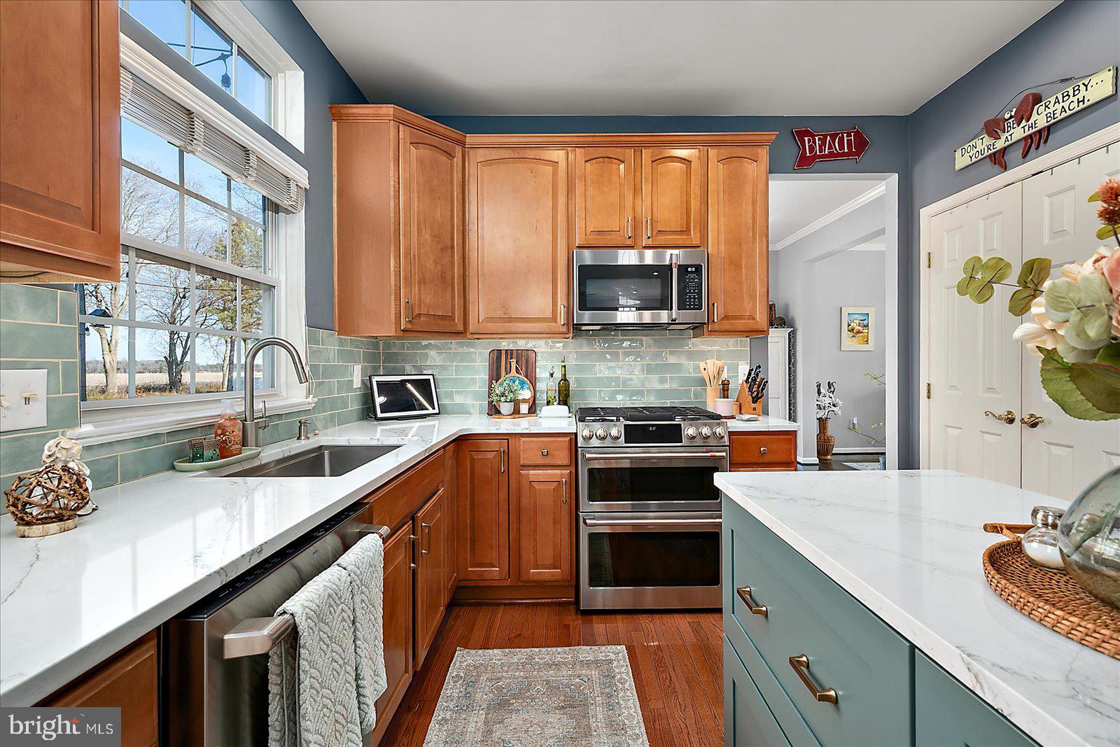 FRANKLIN KNOLL - Residential