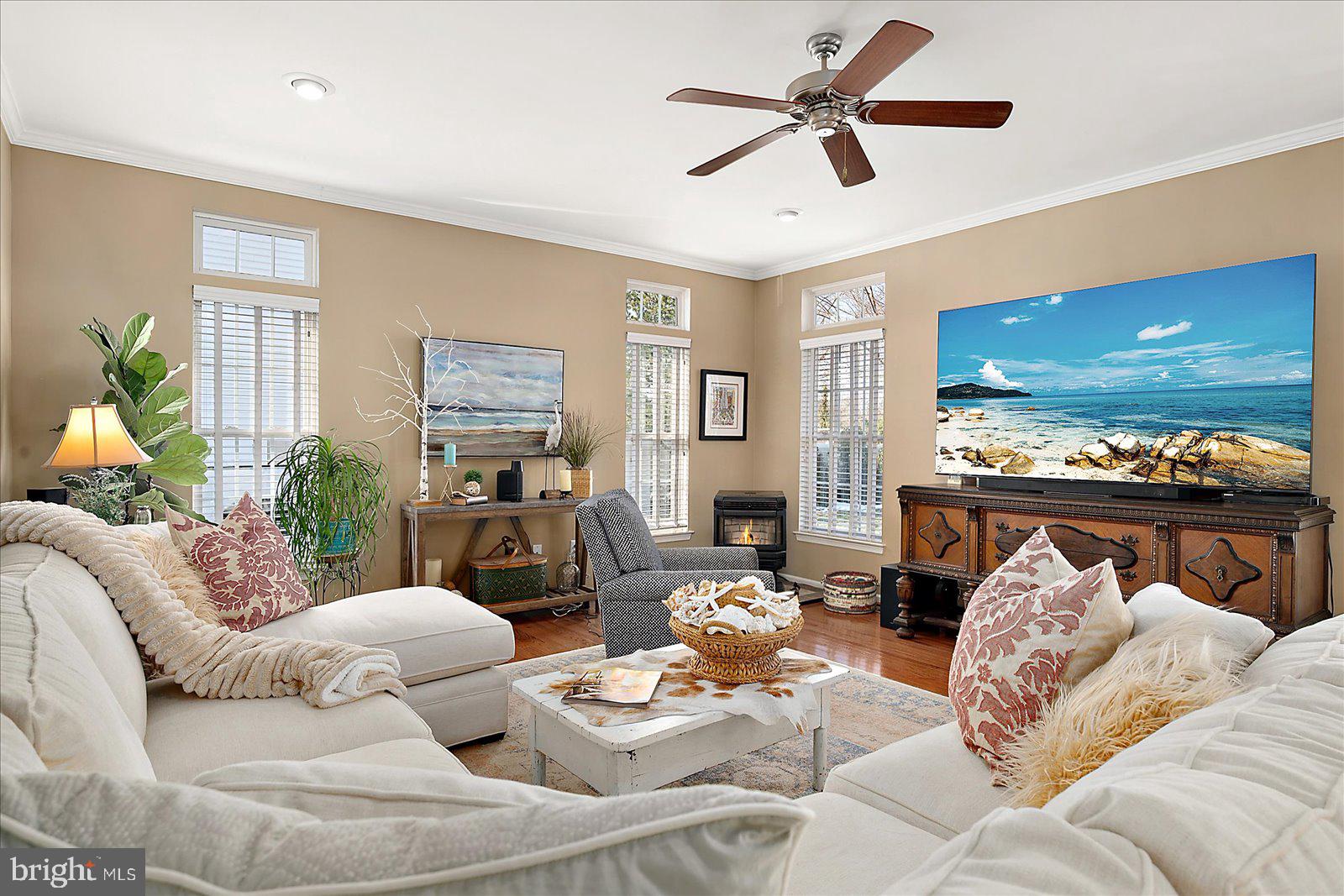 FRANKLIN KNOLL - Residential